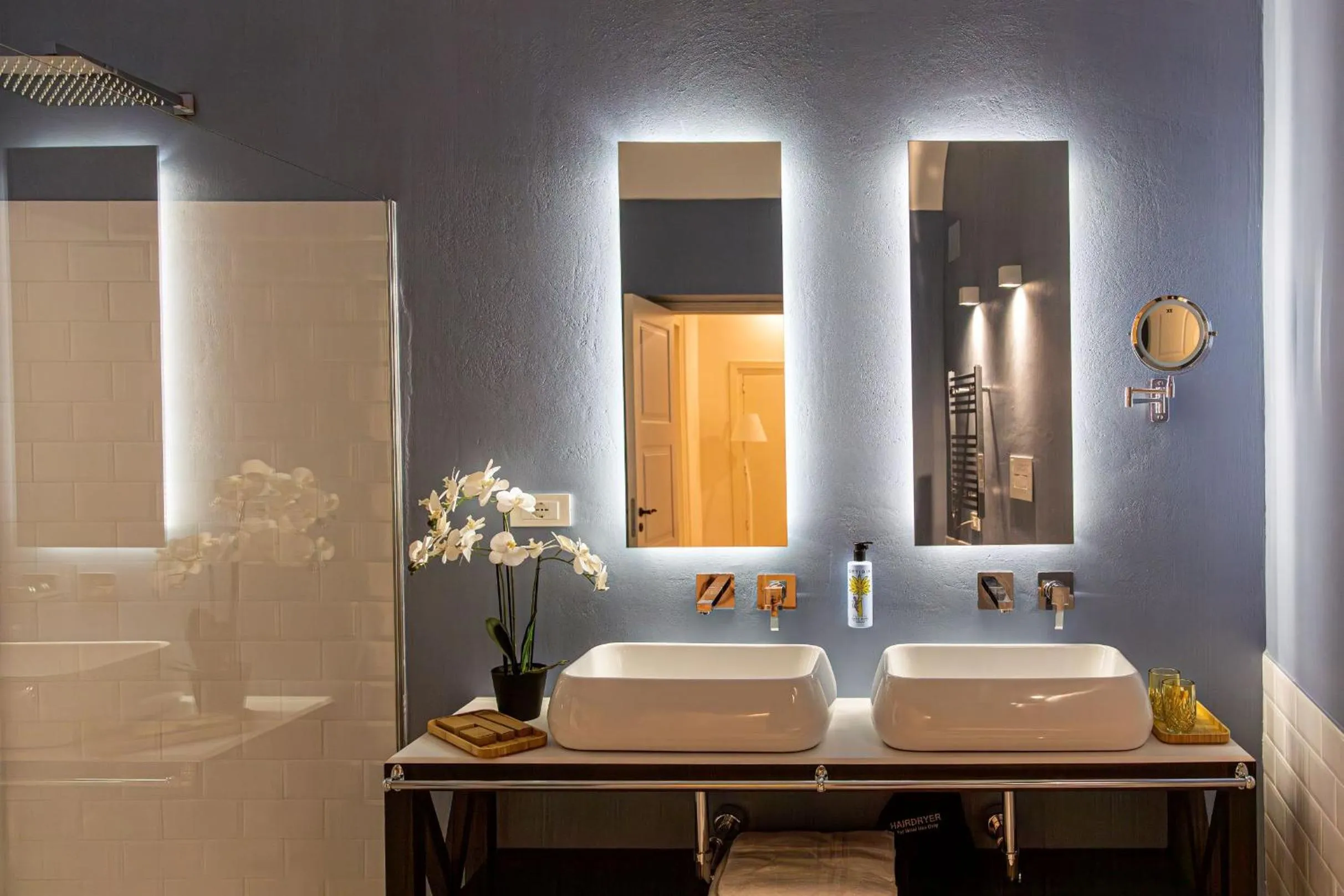 Bathroom in Costamante Suites & Spa