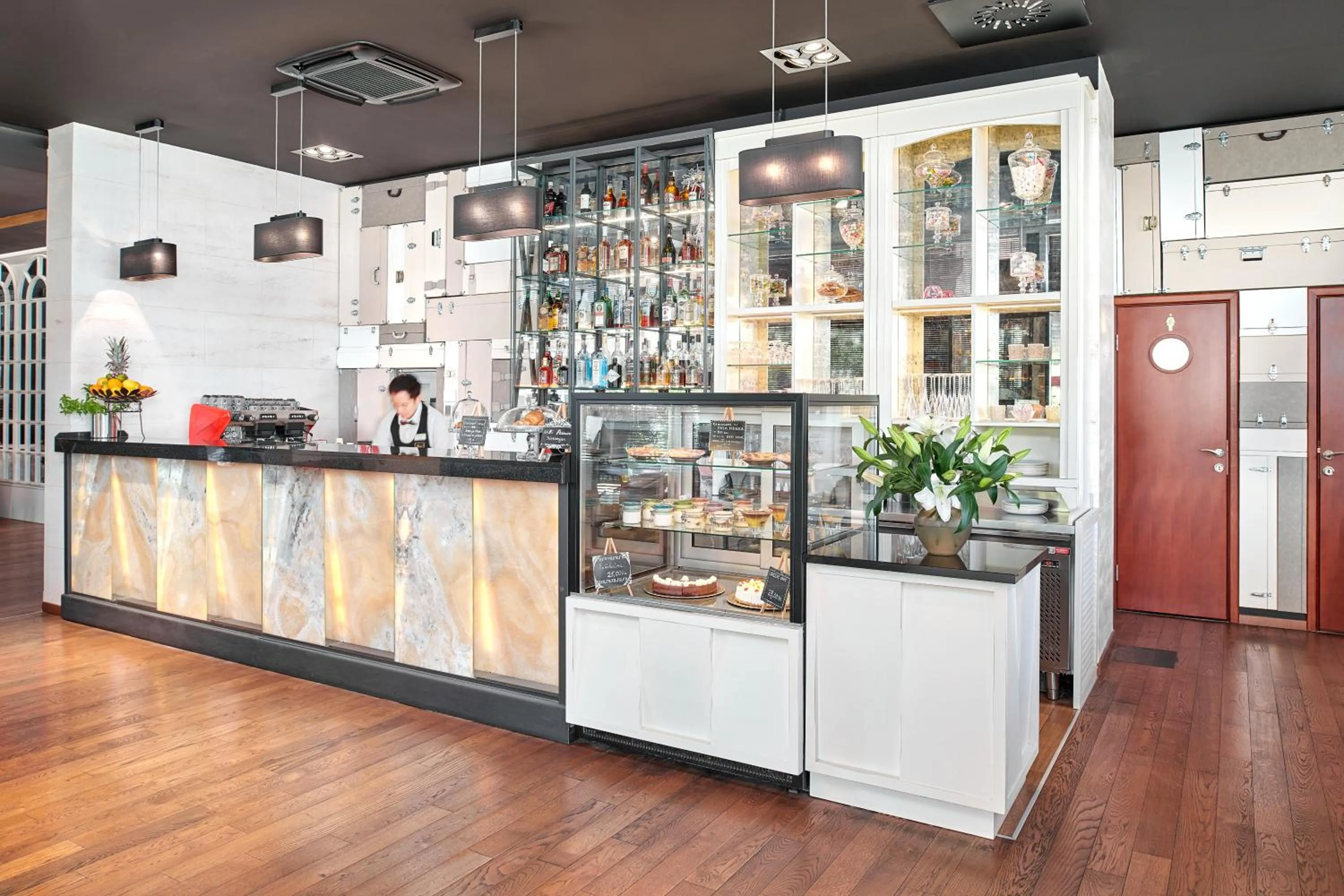 Lounge or bar in Dioklecijan Hotel & Residence