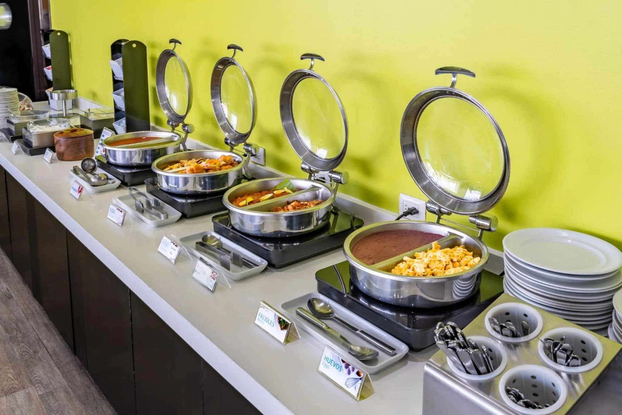 Breakfast in Holiday Inn Express & Suites Puebla Angelopolis by IHG