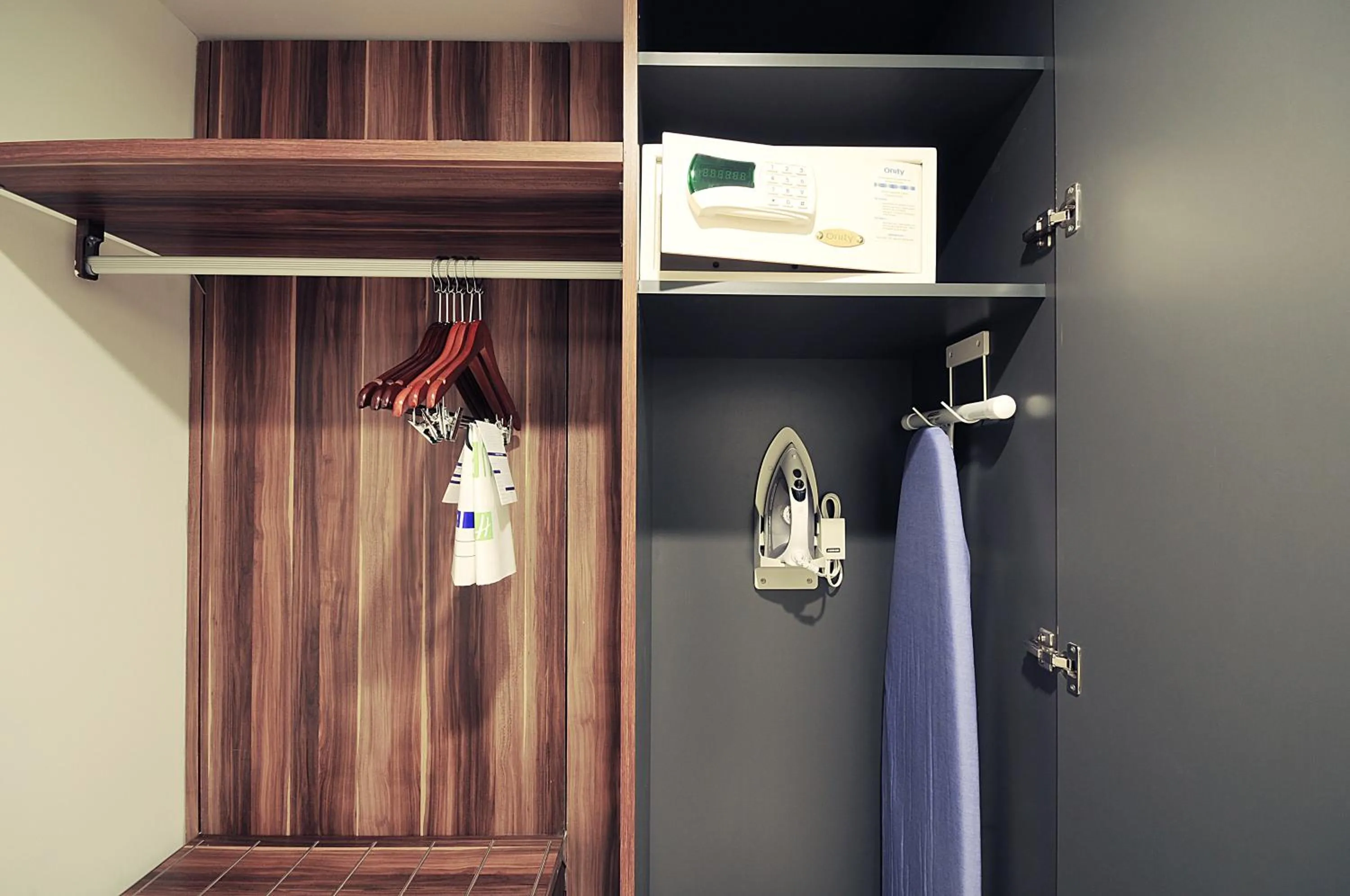 Photo of the whole room in Holiday Inn Express Puerto Vallarta by IHG