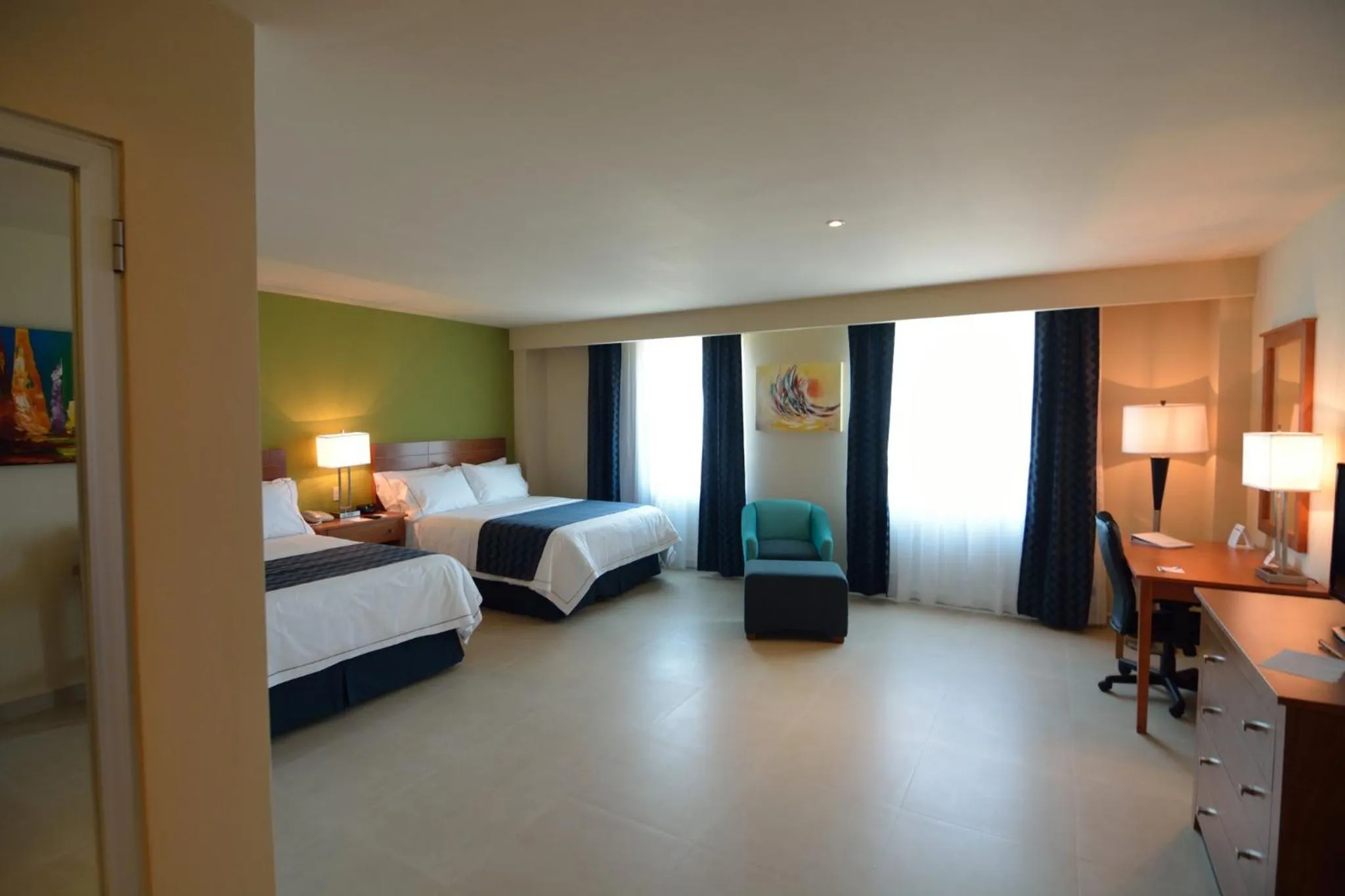 Photo of the whole room, Bed in Holiday Inn Express Cabo San Lucas by IHG