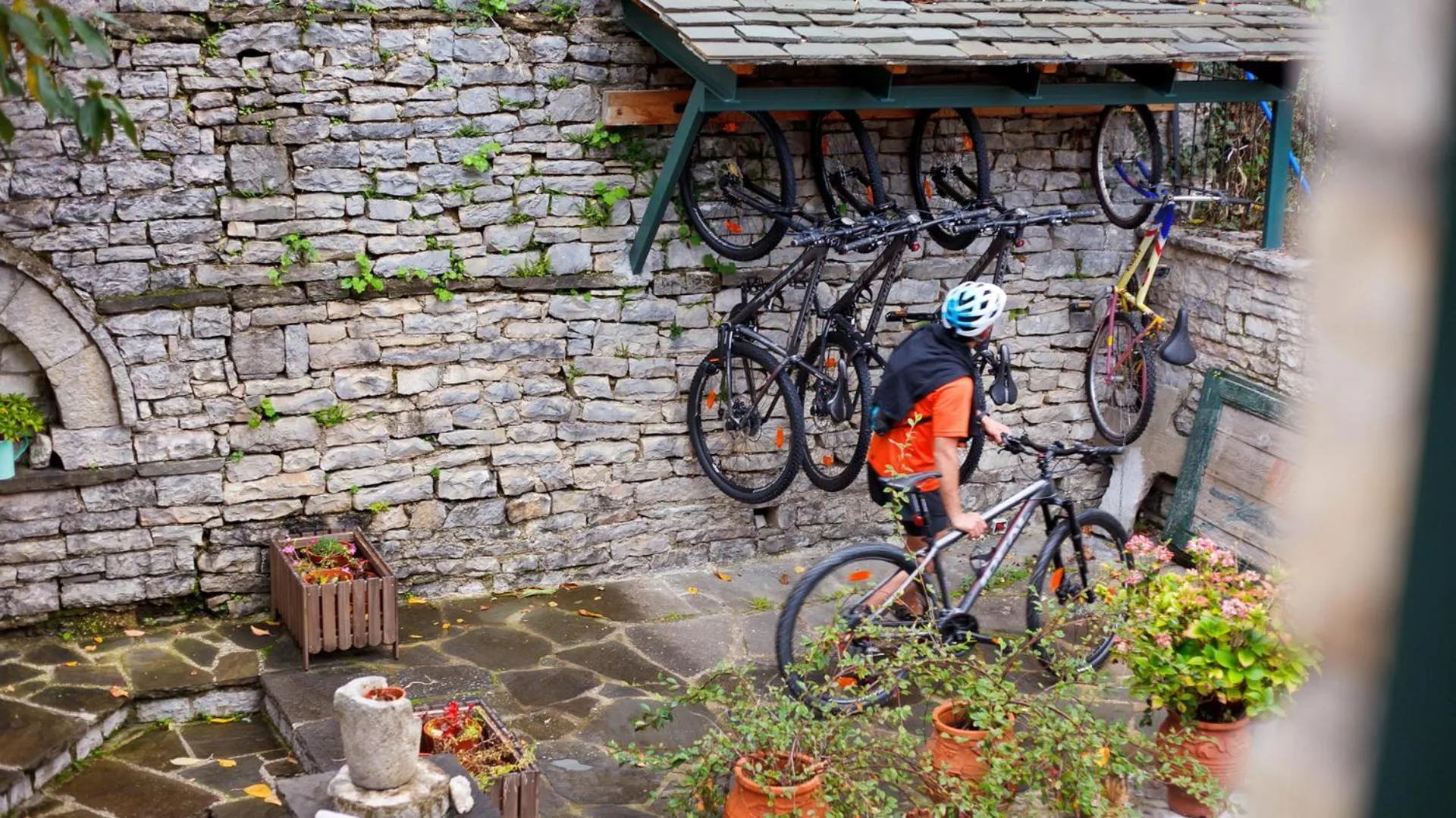 Activities in Dilofo Hotel Luxury Suites