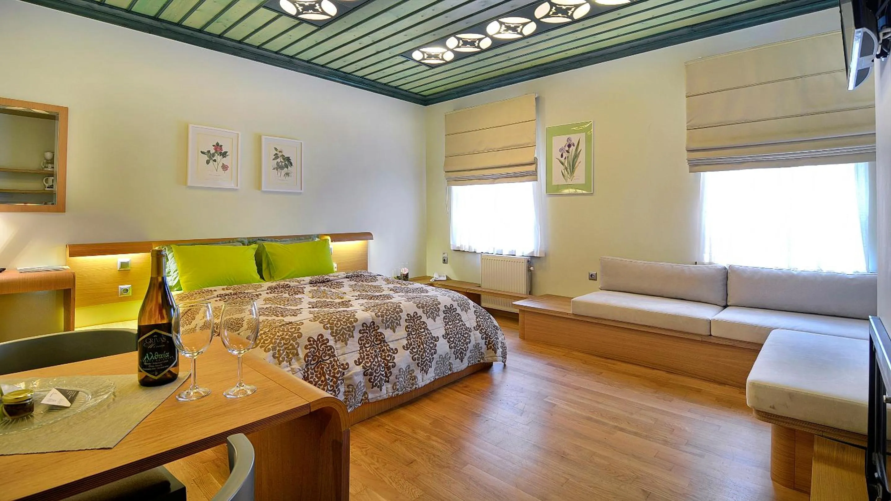 Bedroom, Bed in Dilofo Hotel Luxury Suites