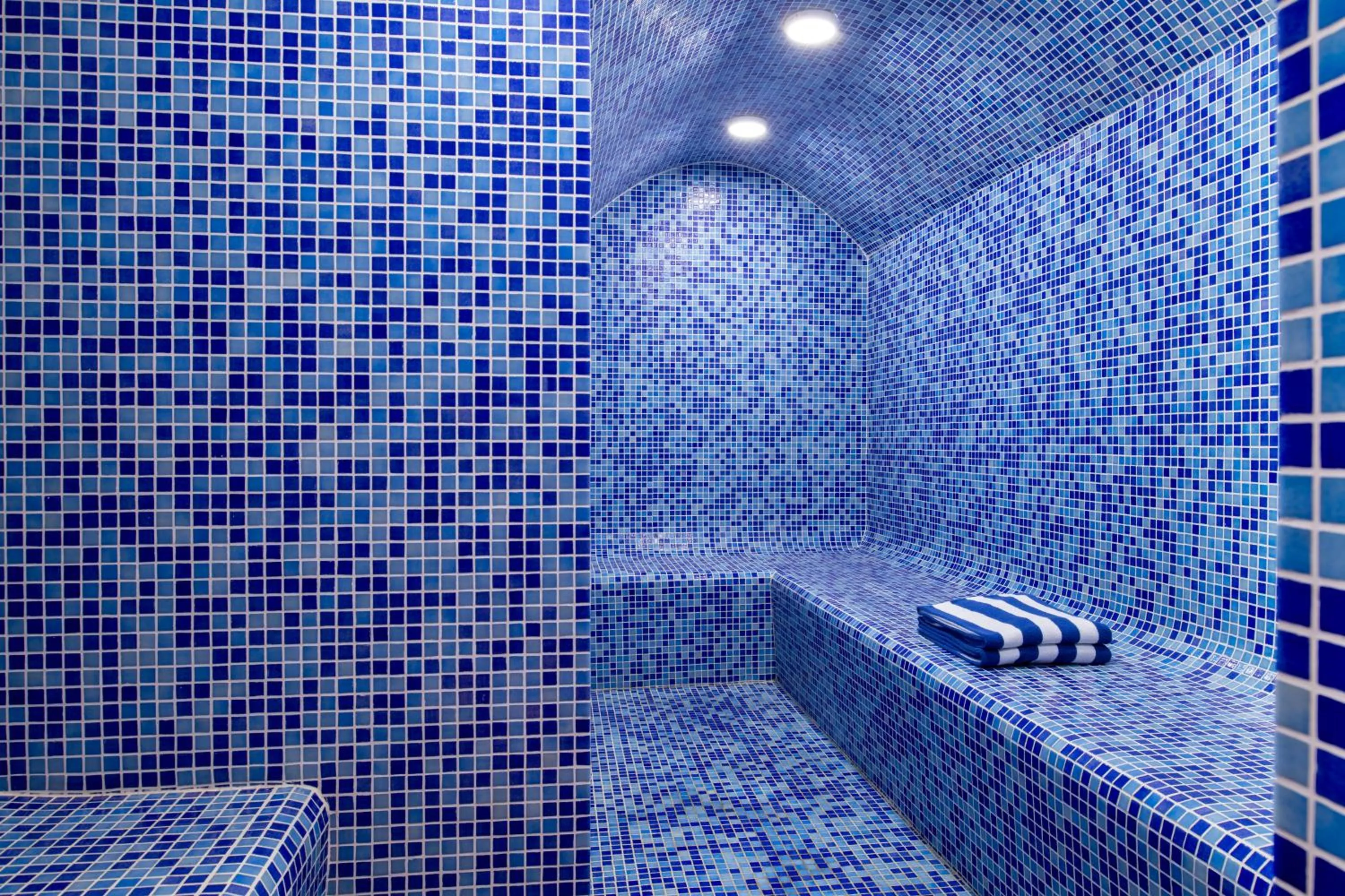 Property building in Somerset Al Mansoura Doha