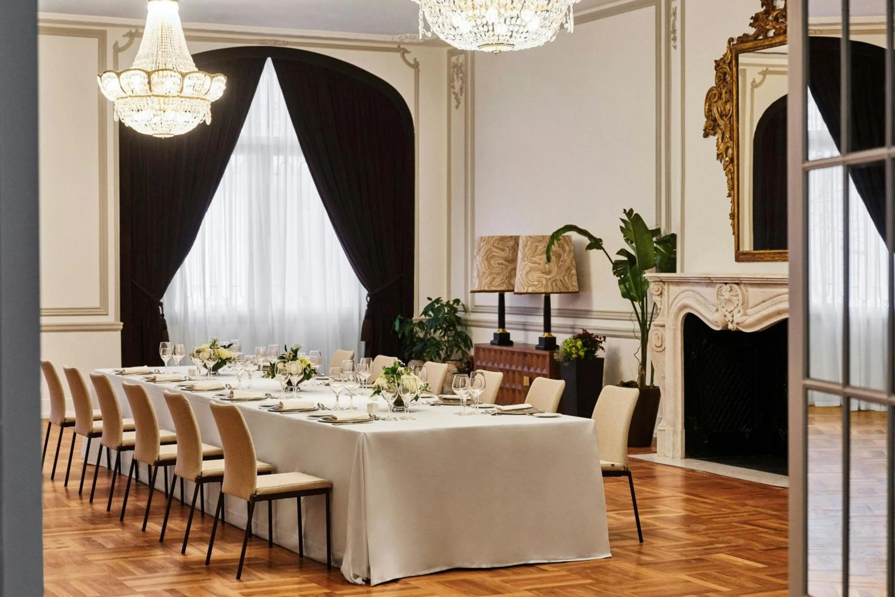 Meeting/conference room in The Palace, a Luxury Collection Hotel, Madrid