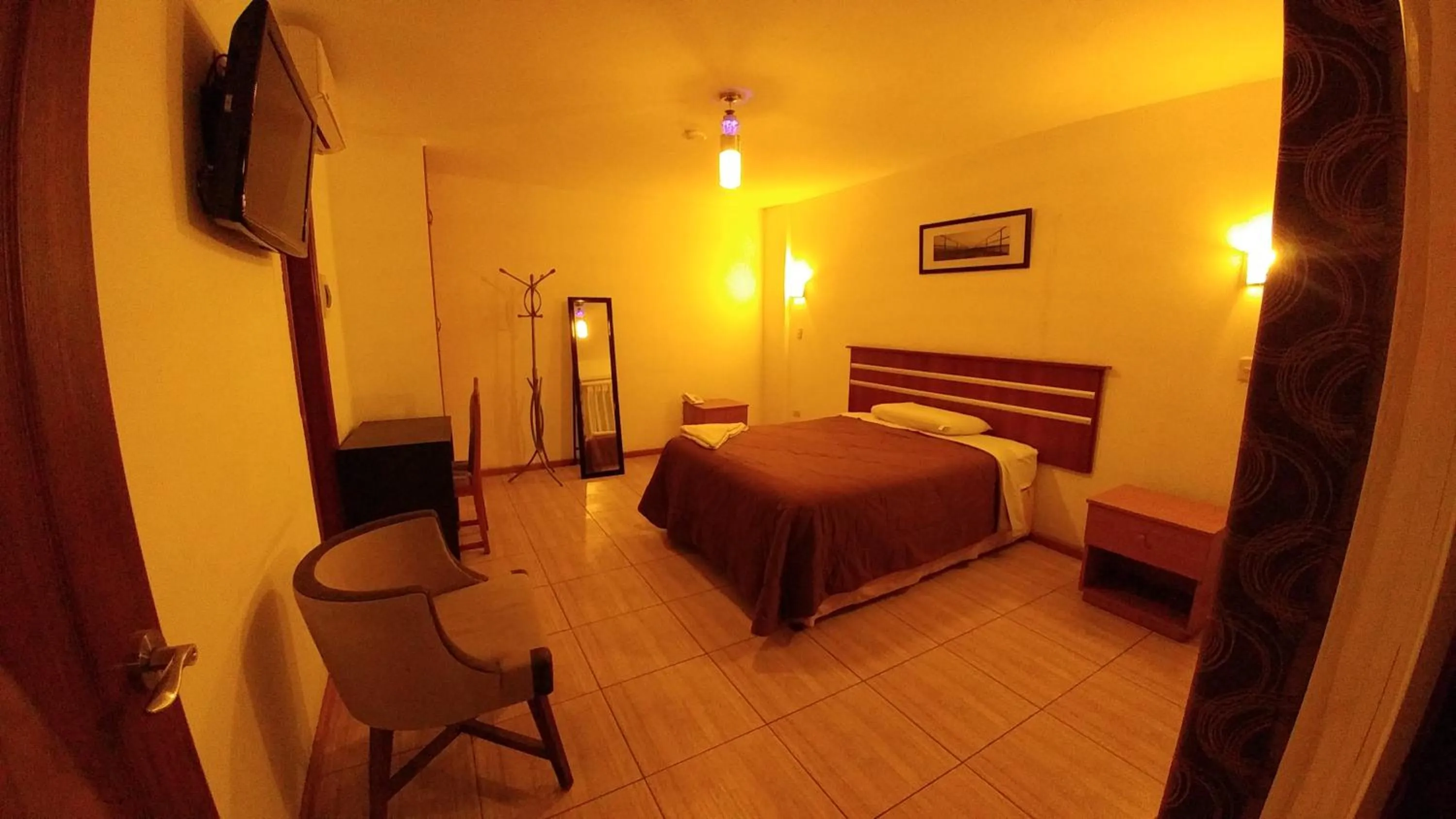Photo of the whole room, Bed in Libertad Hotel