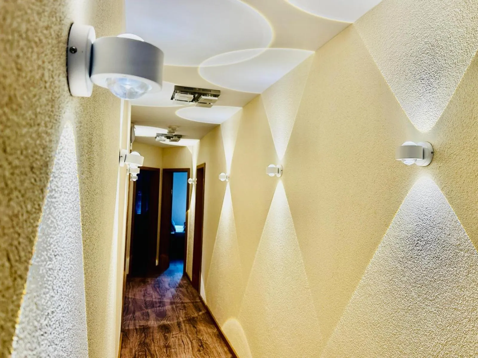 Gasthause Zur Krone Hotel