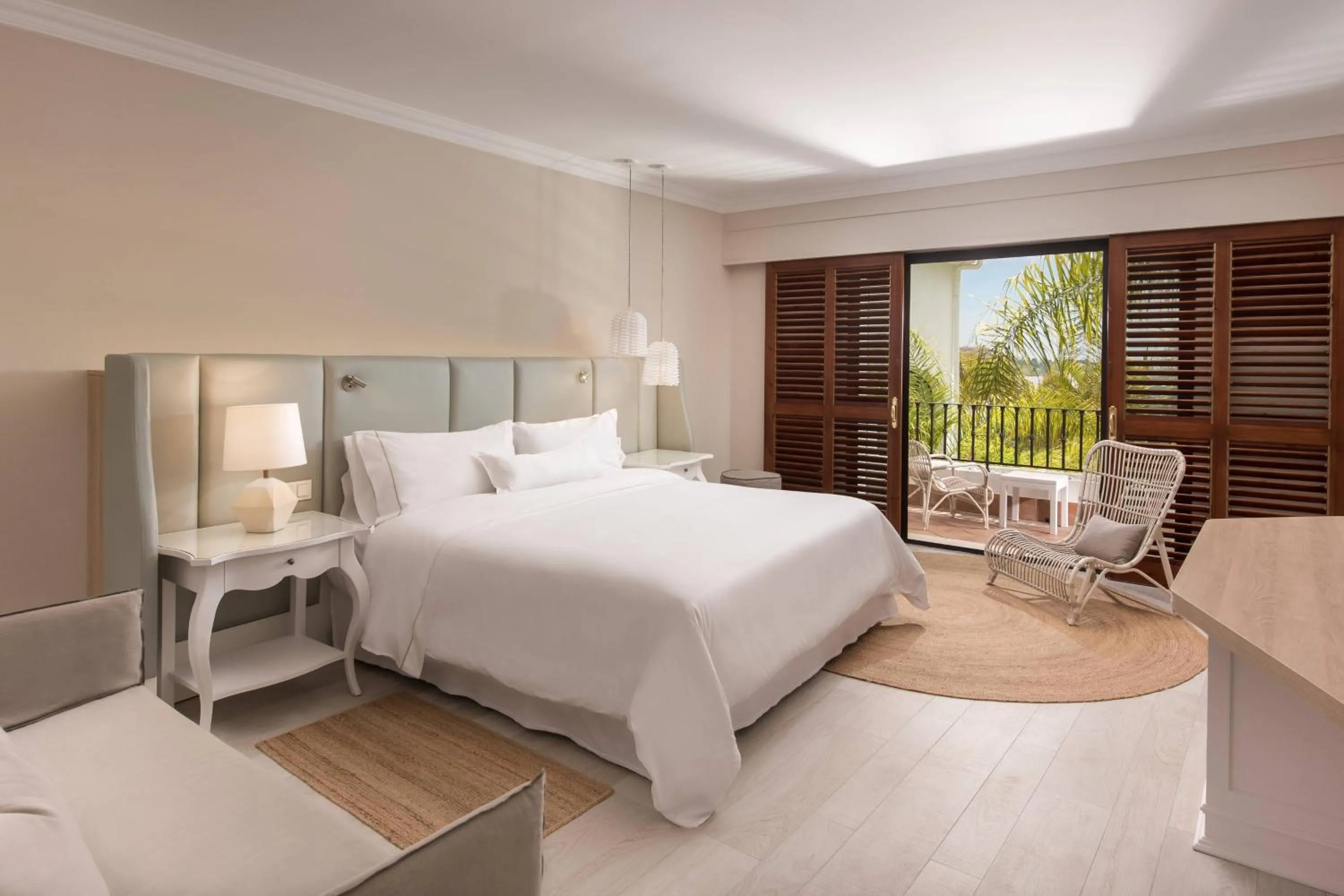 Bedroom, Bed in The Westin La Quinta Golf Resort & Spa, Benahavis, Marbella