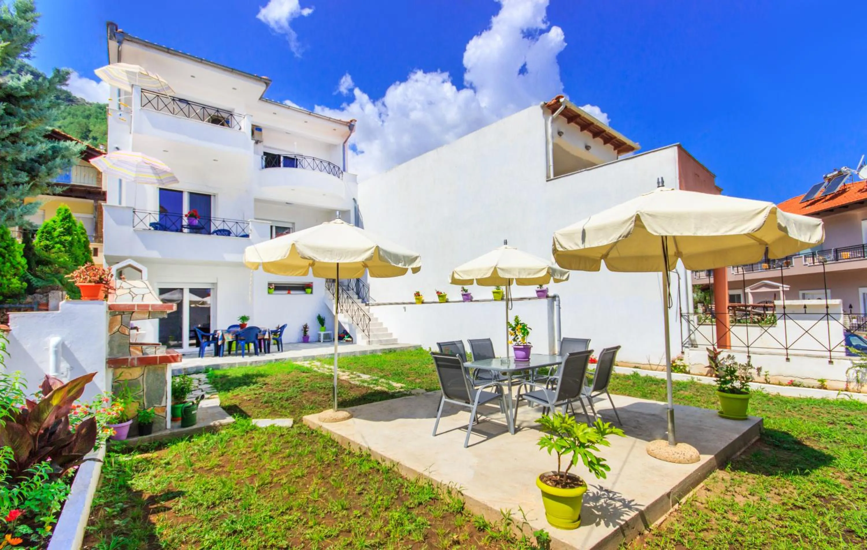 RG Studios Thassos