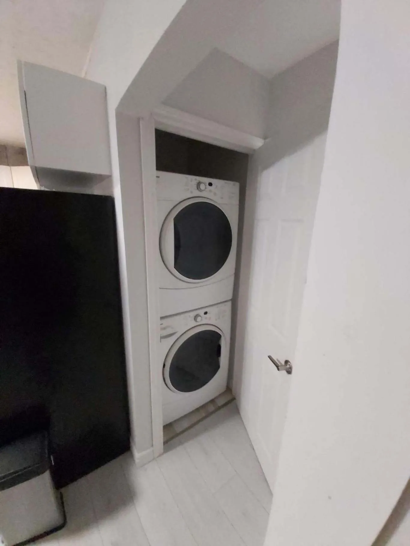 washing machine in Le Cardinal