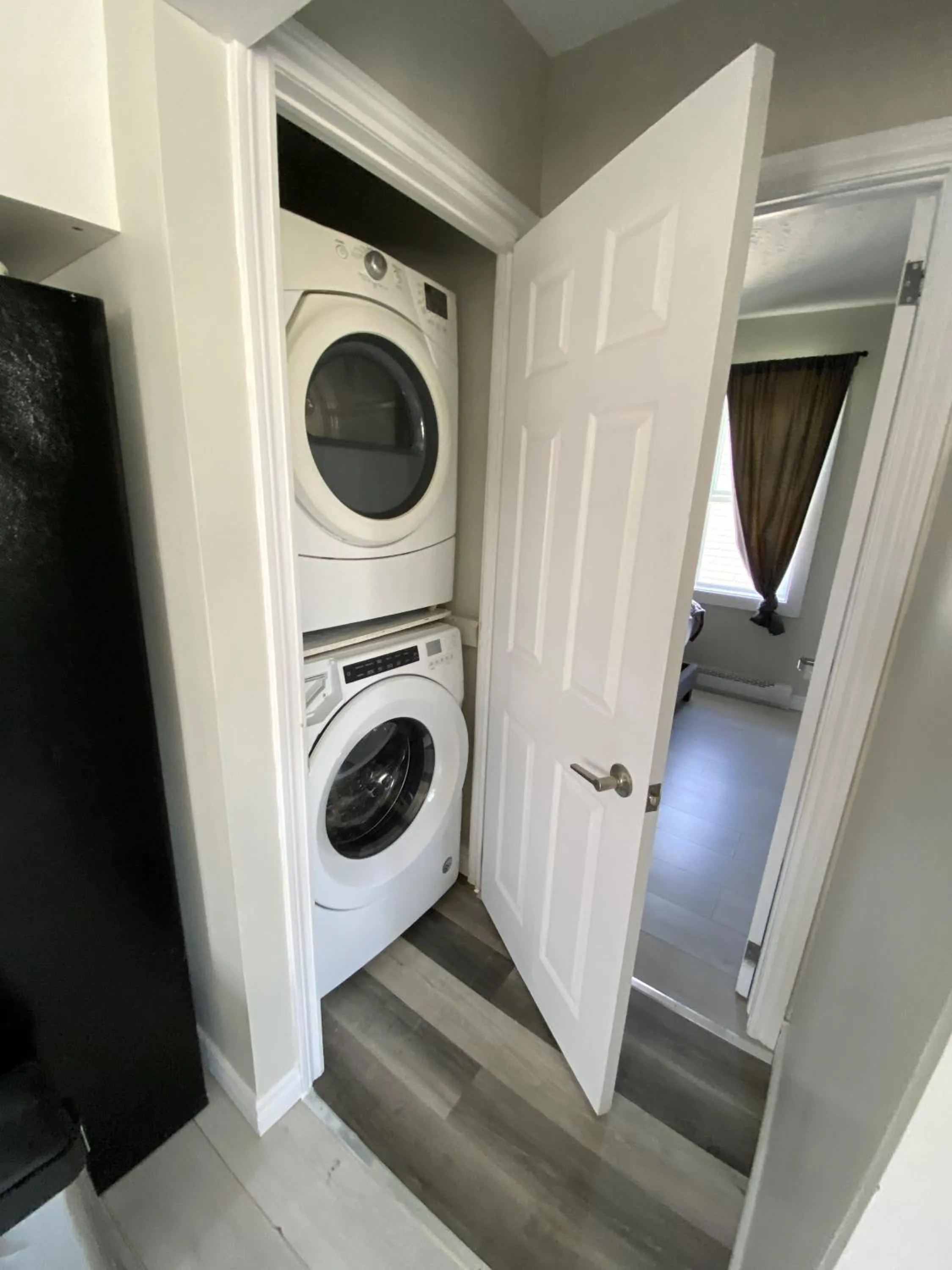 washing machine in Le Cardinal