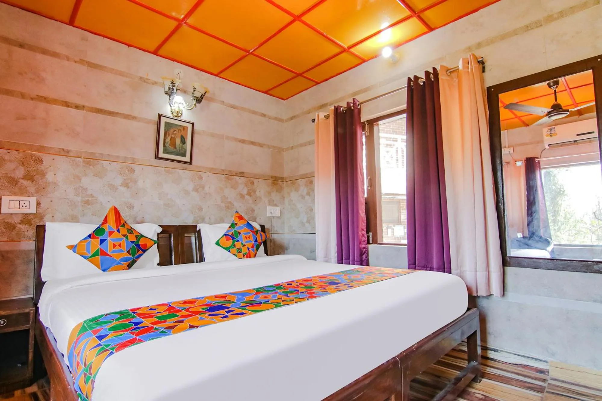 Bed in Royal Green Buds