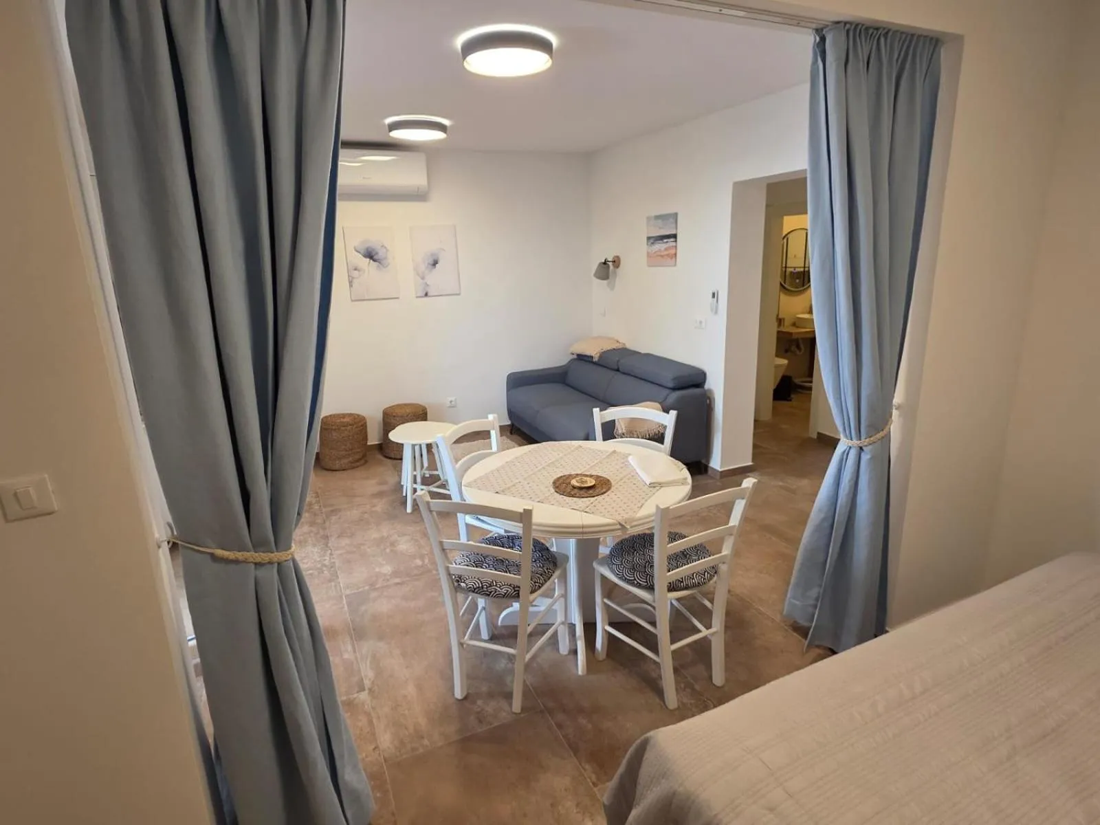 Bed in Apartments Ante