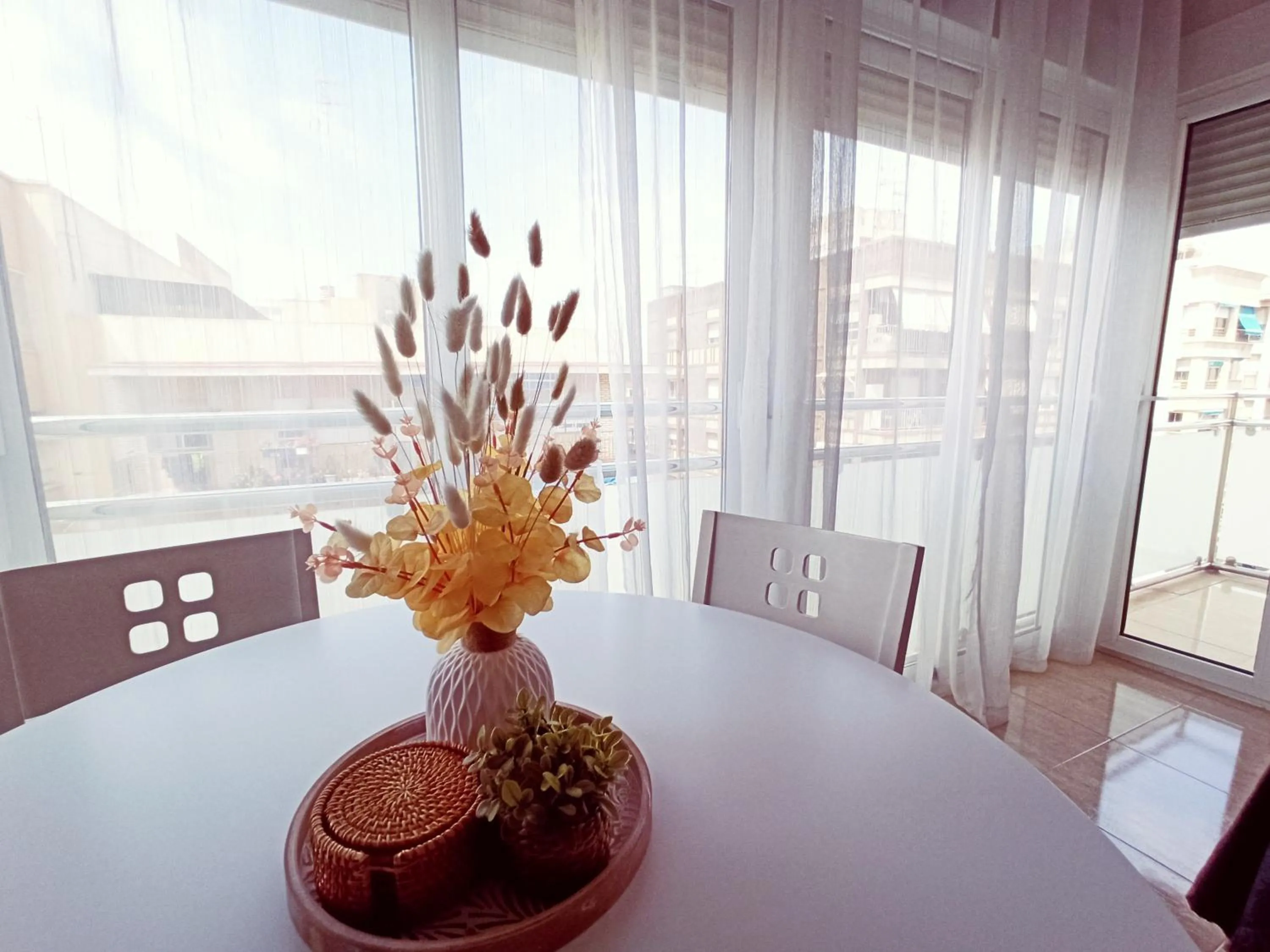 Dining area in Avenida Principal - Gran Terraza junto a la playa - by Aloha Palma