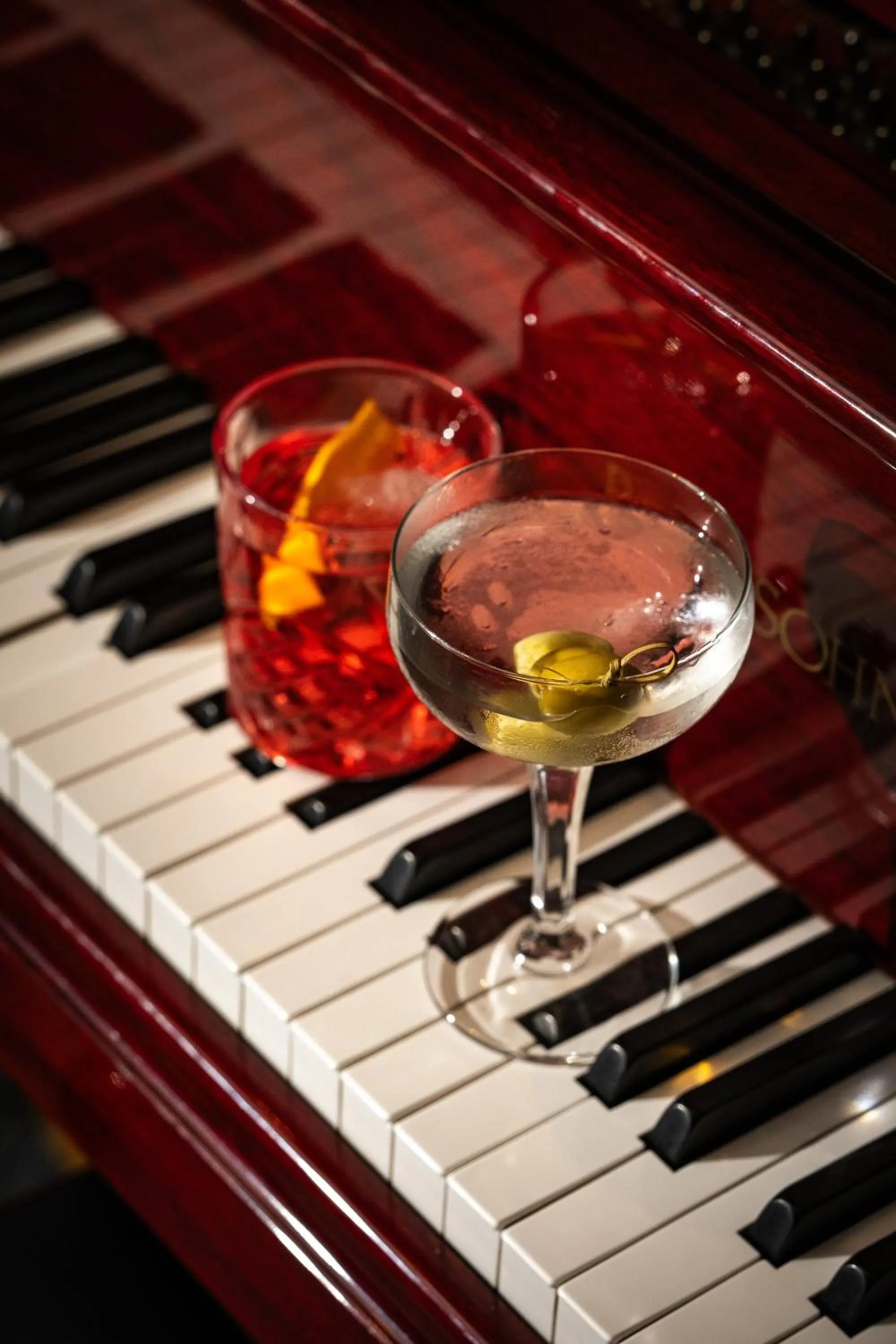 Lounge or bar in President Hotel