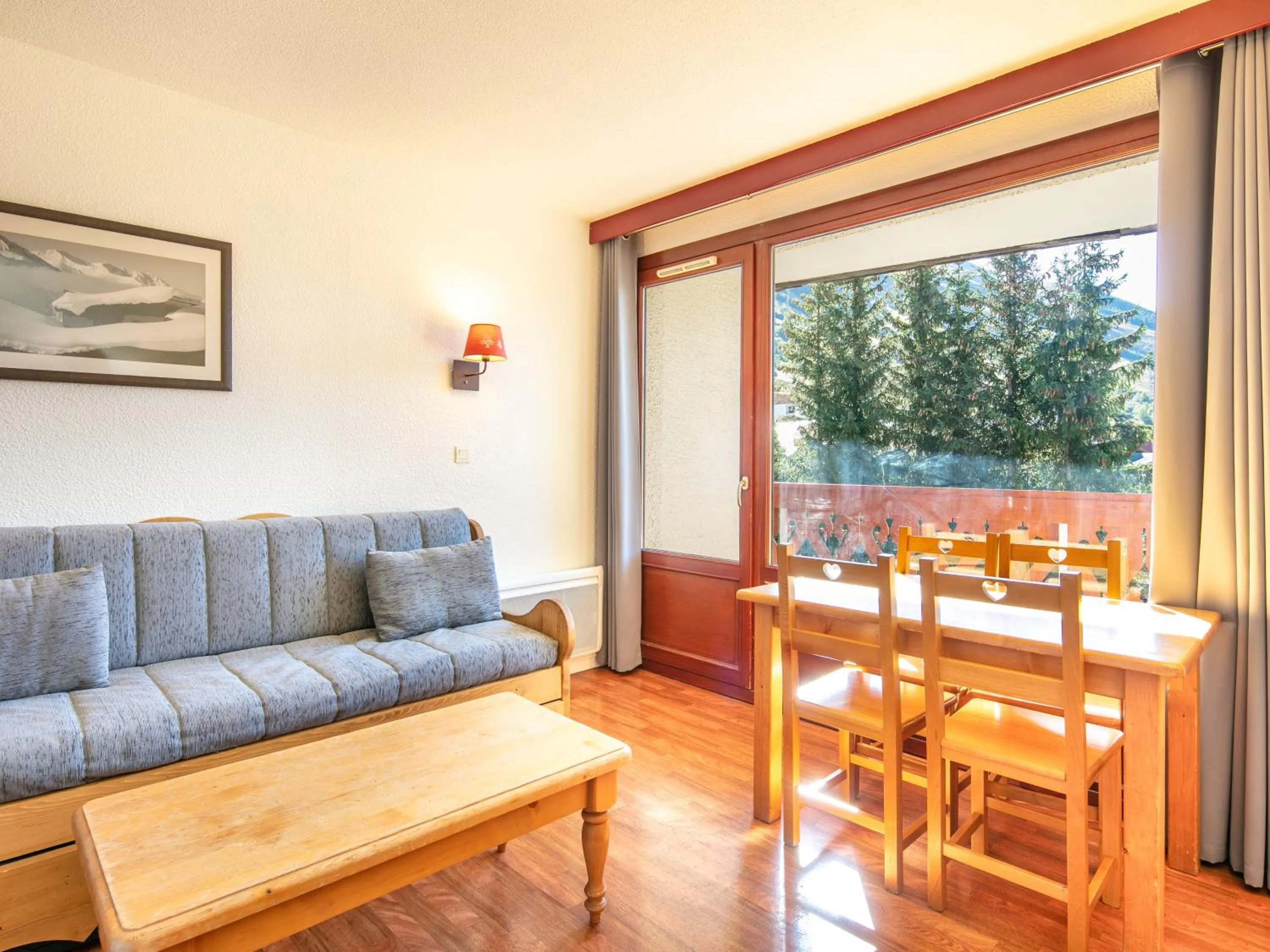 Living room in Vacancéole - Résidence L'Edelweiss