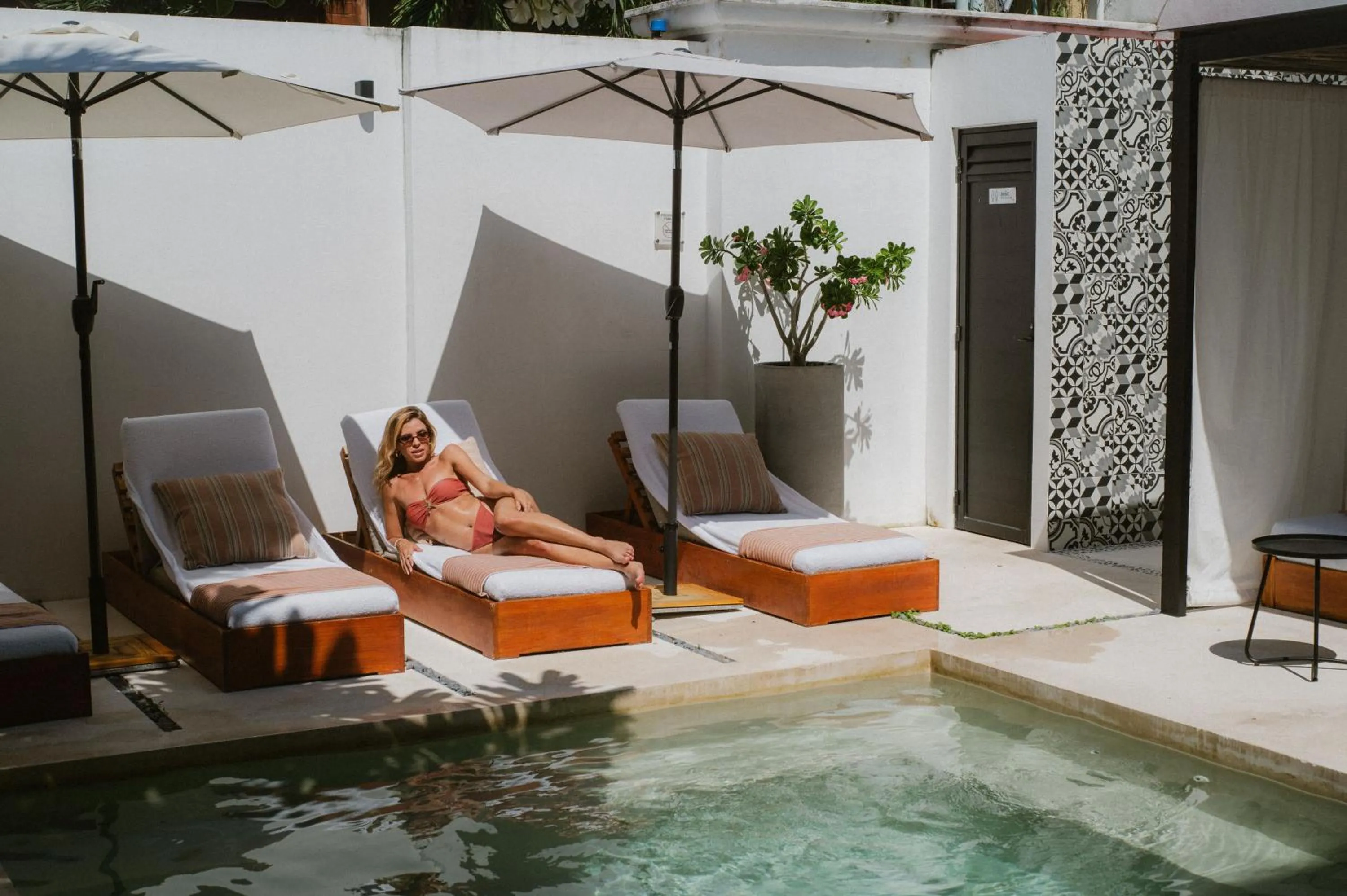 Swimming pool in Malish Hotel & Spa Luxury Edition