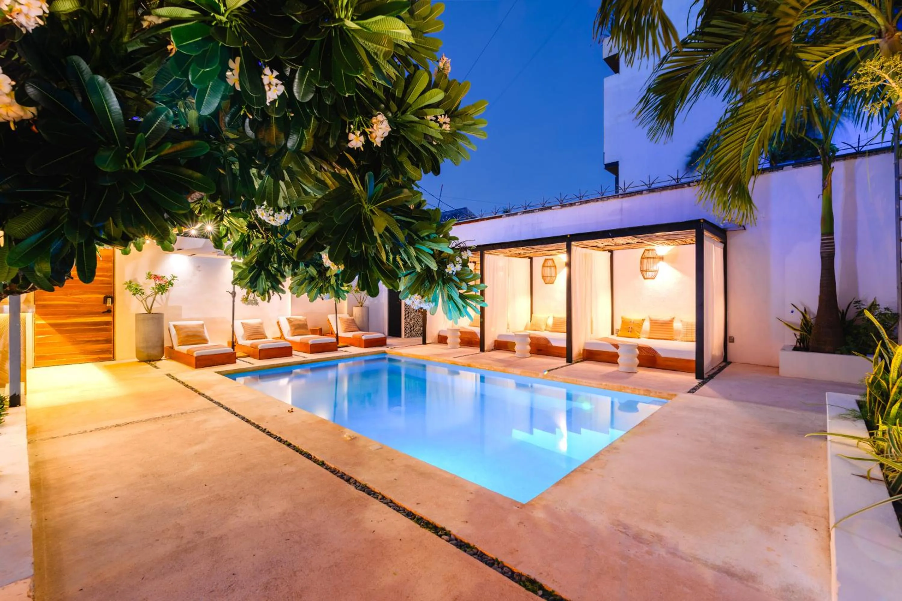 Property building in Malish Hotel & Spa Luxury Edition