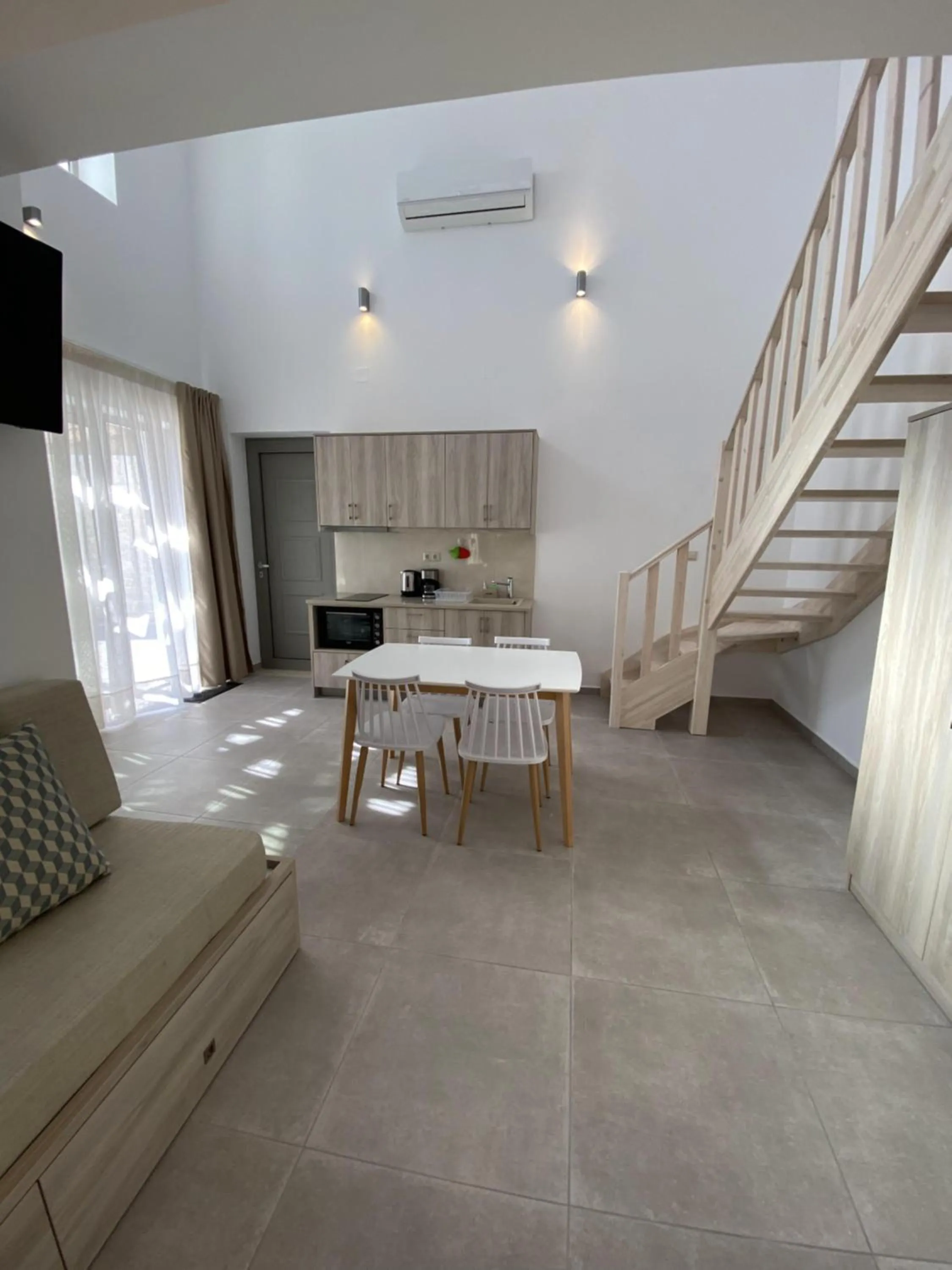 Dining area in Matala Prime Villas