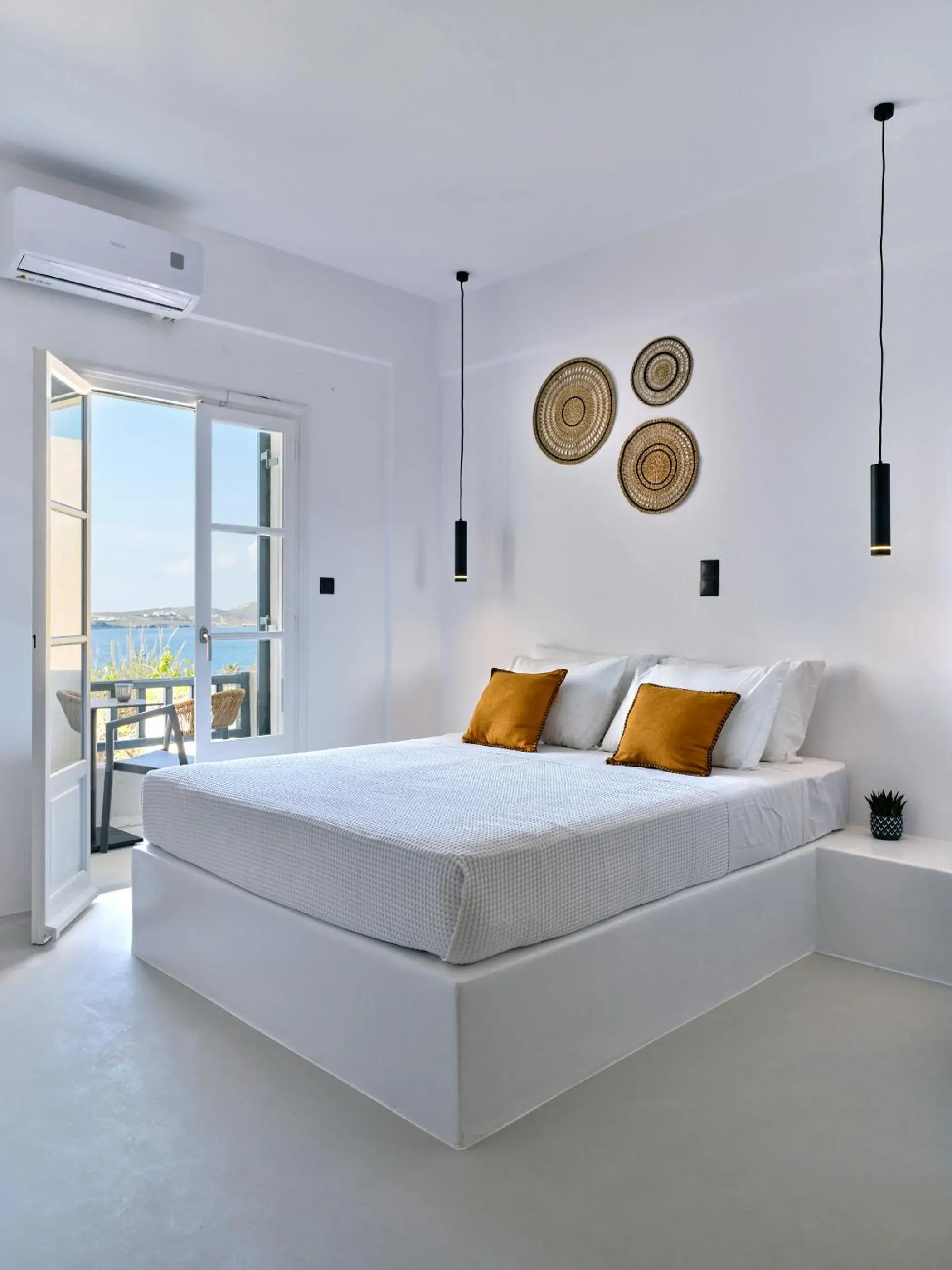 Triple Room with Sea View in Paros Five Senses Triple Room with Sea View in Paros Five Senses