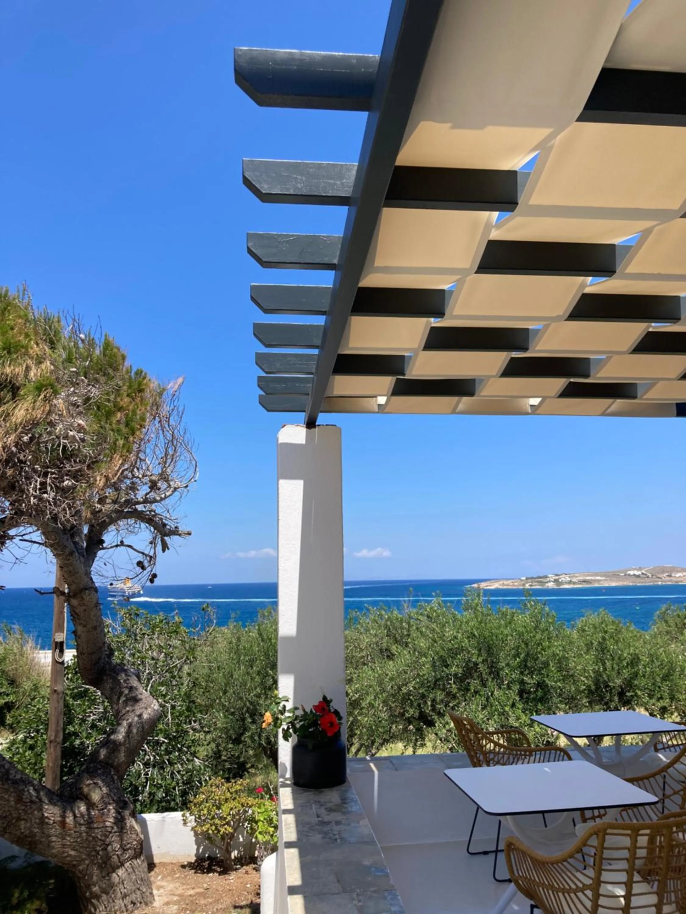 Property building in Paros Five Senses