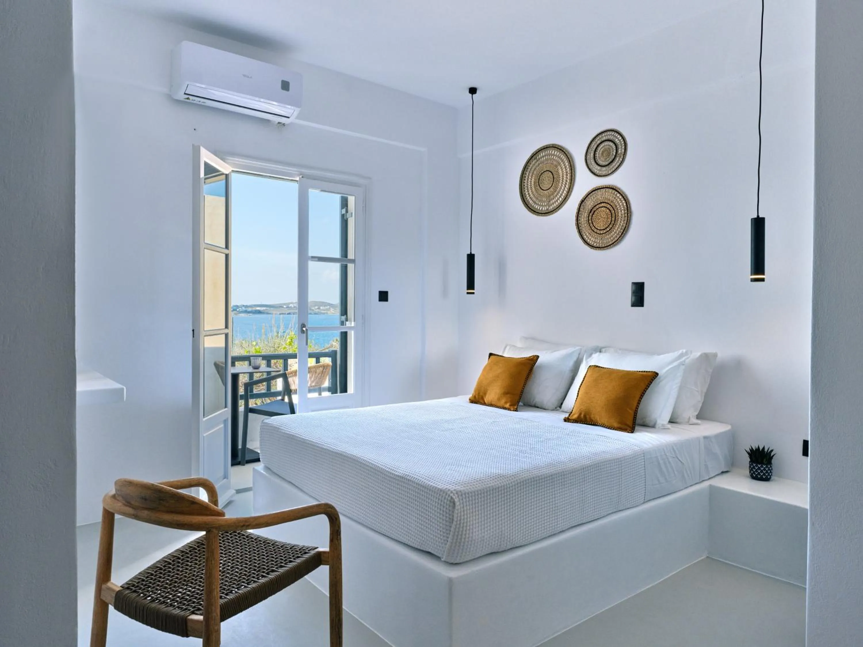 Bed in Paros Five Senses