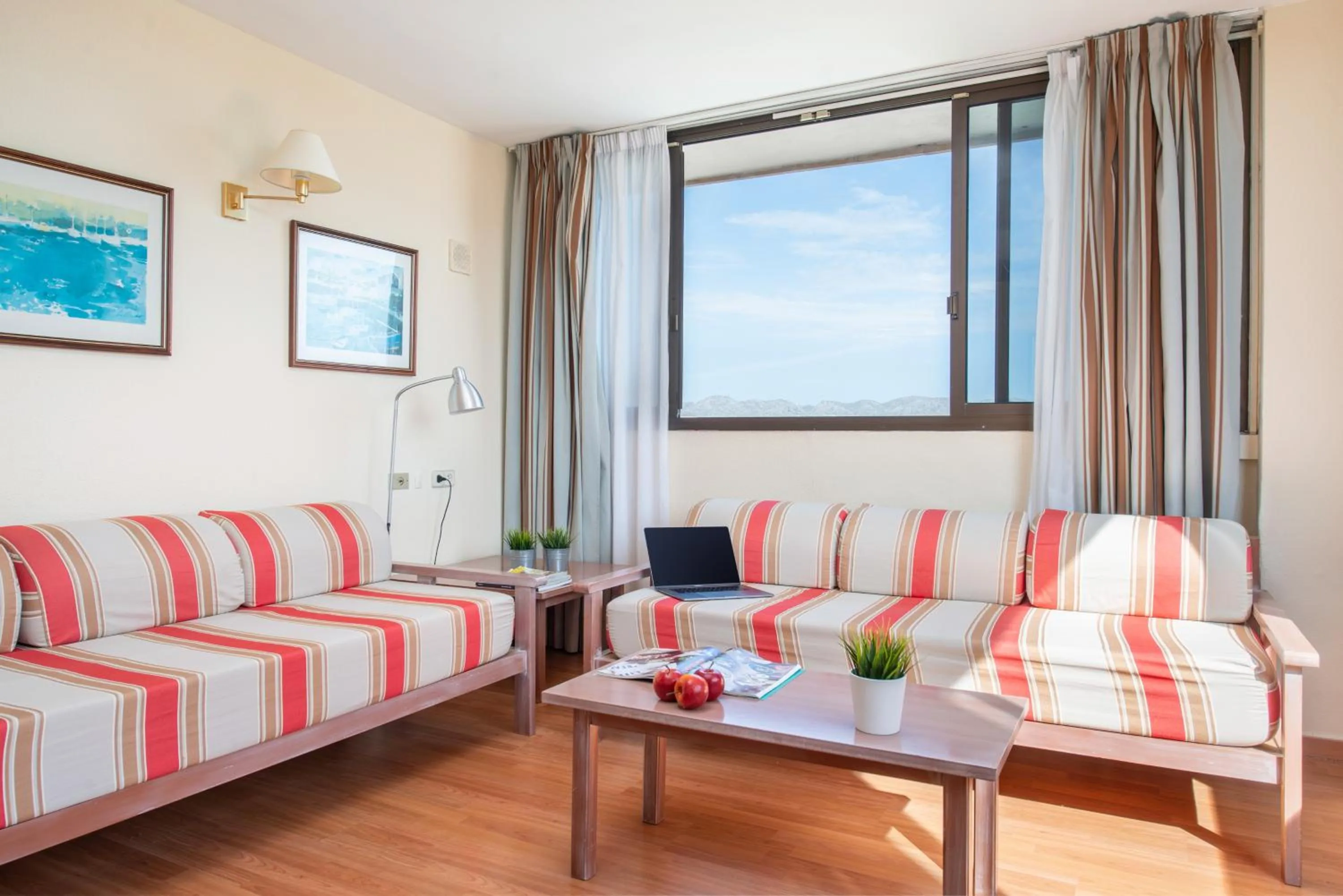 Living room in Apartamentos Carlos V