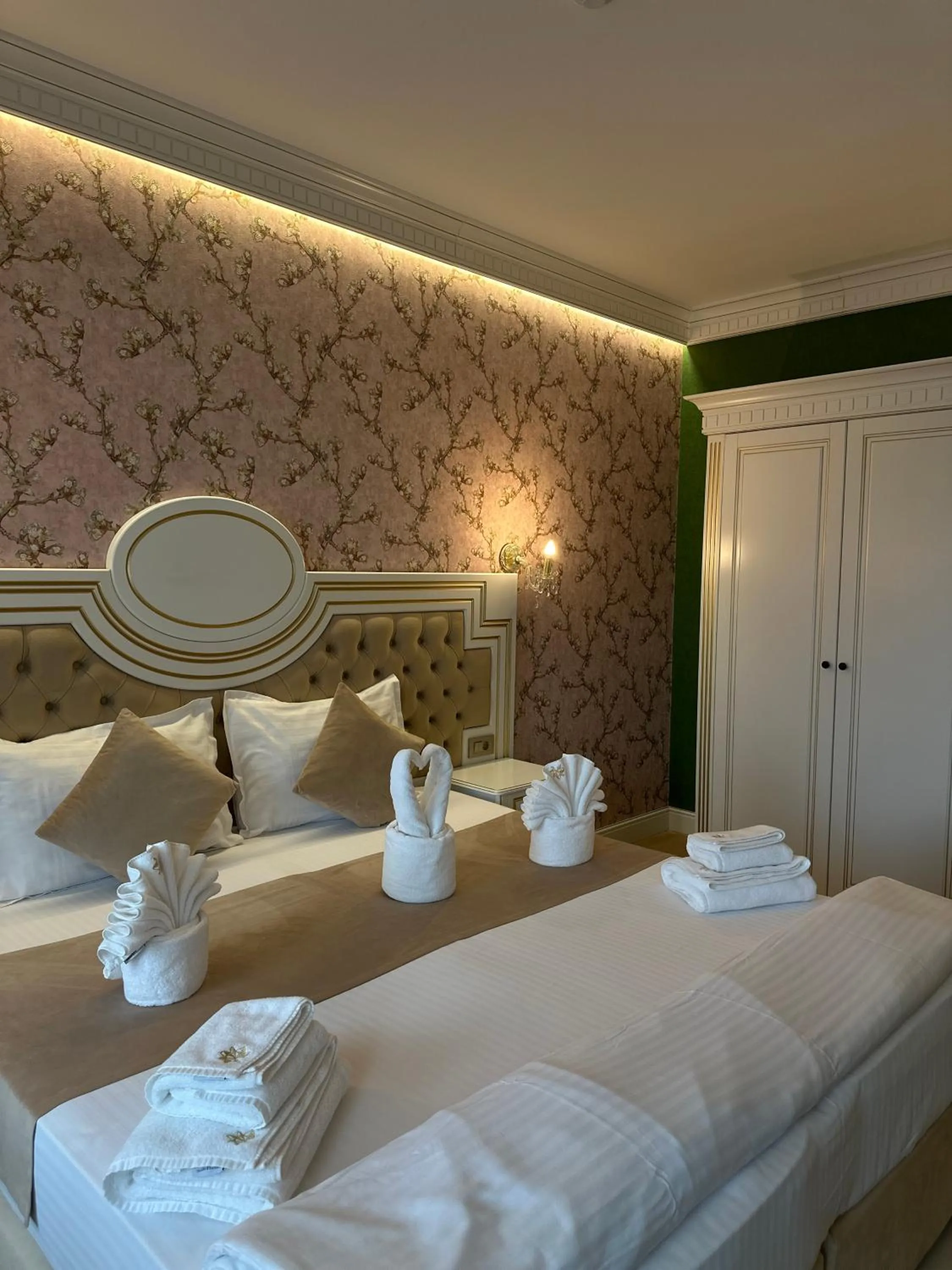 Bed in Cardinale Resort