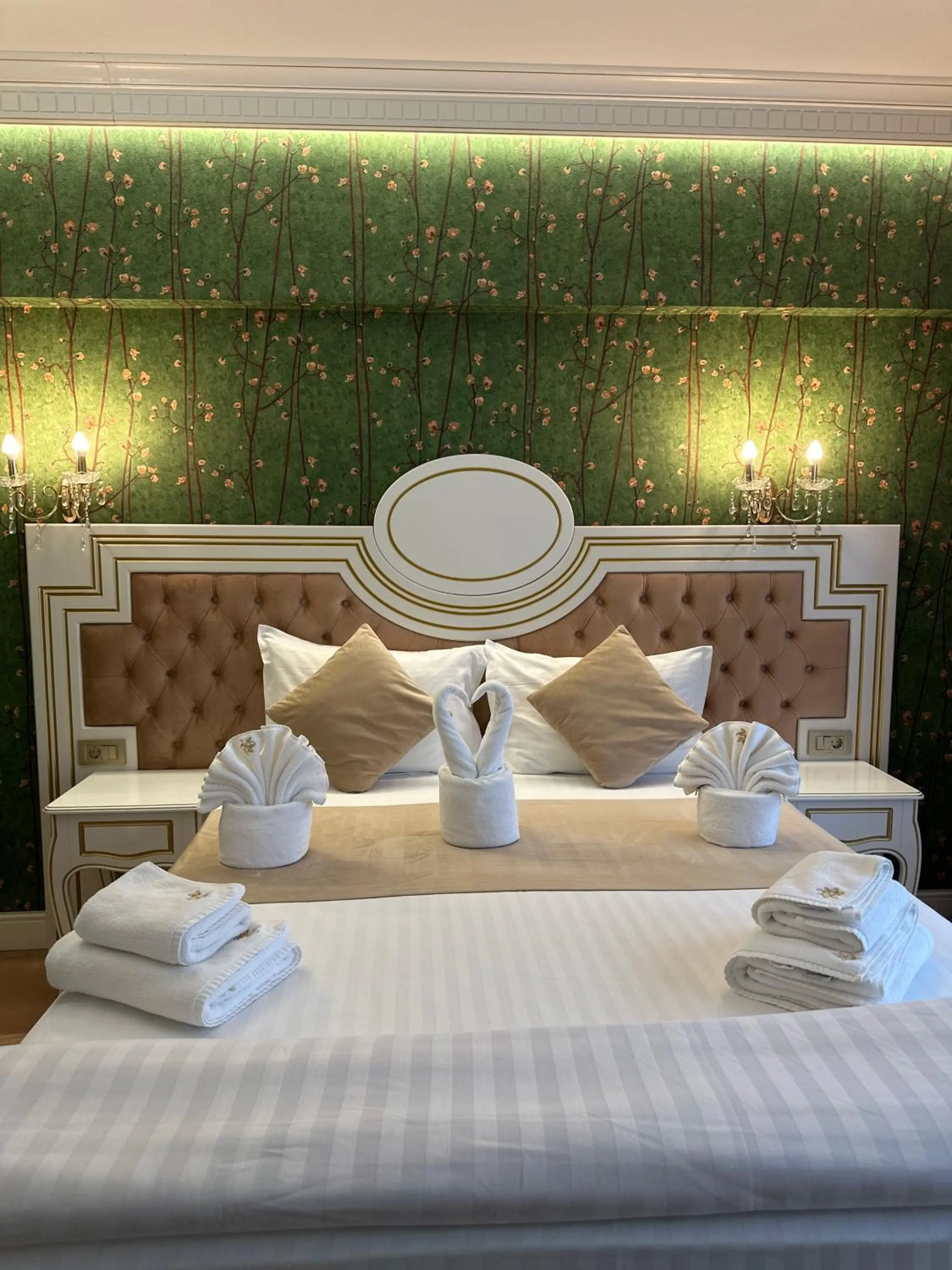 Bed in Cardinale Resort