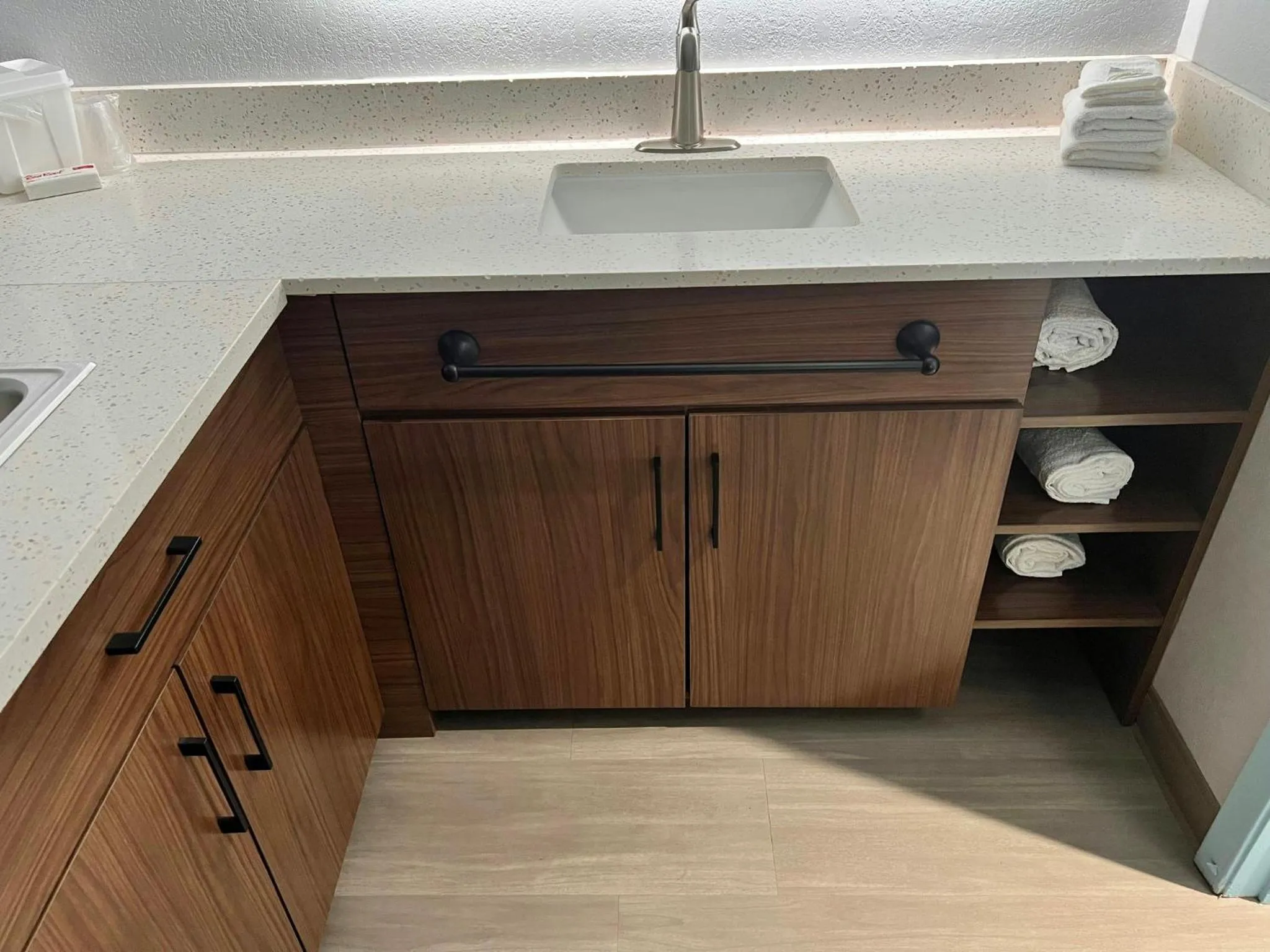 Photo of the whole room in HomeTowne Studios by Red Roof Georgetown, KY