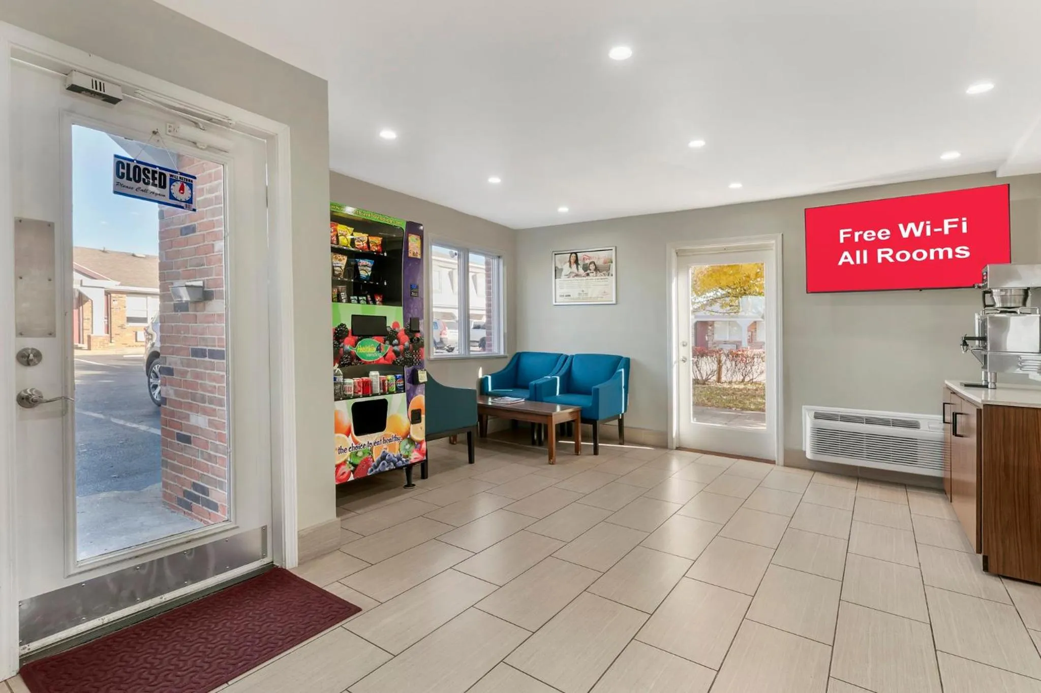 Lobby or reception in HomeTowne Studios by Red Roof Georgetown, KY