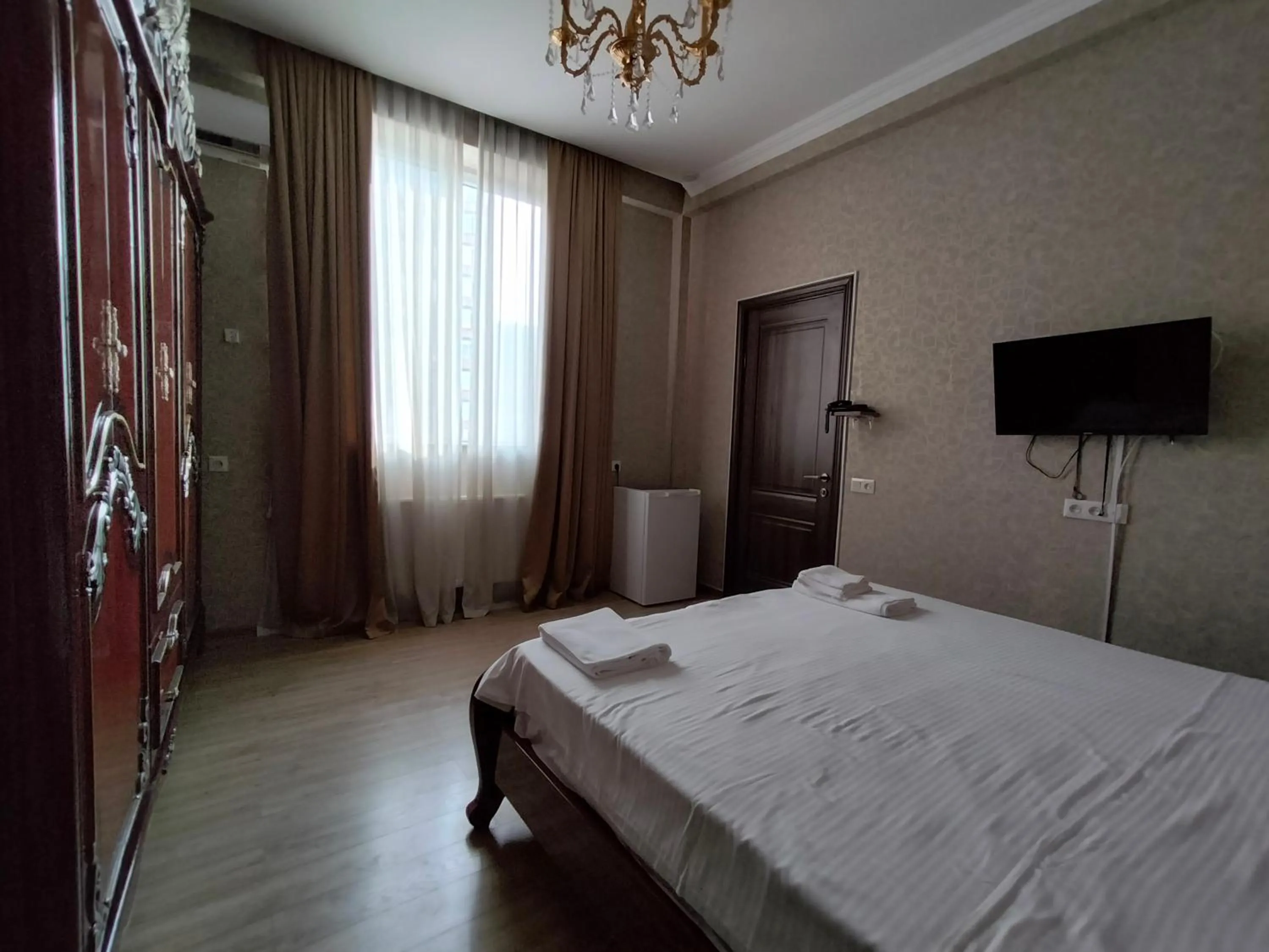 TV and multimedia in New Star