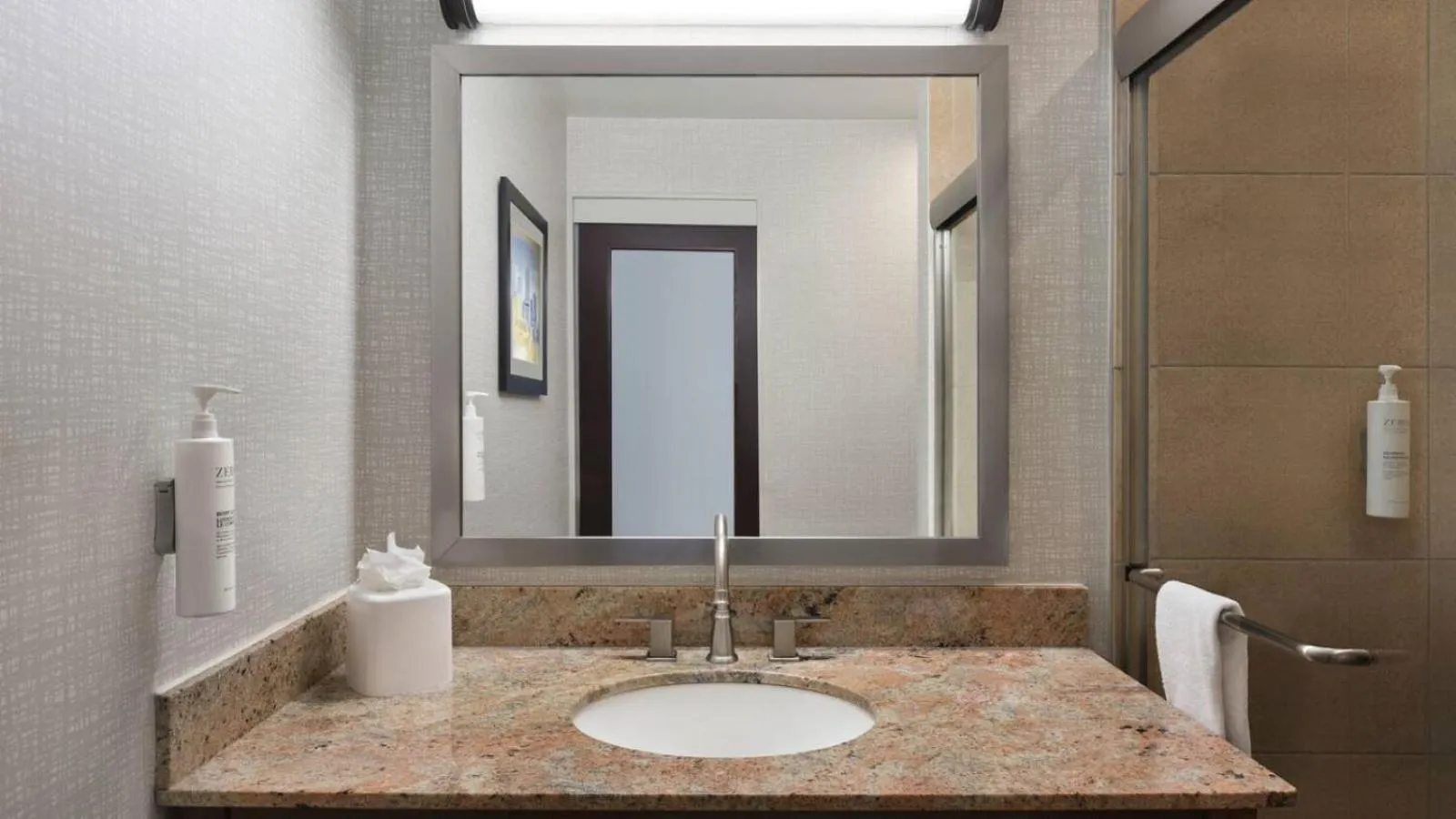 Bathroom in Hampton Inn Manhattan/Downtown- Financial District