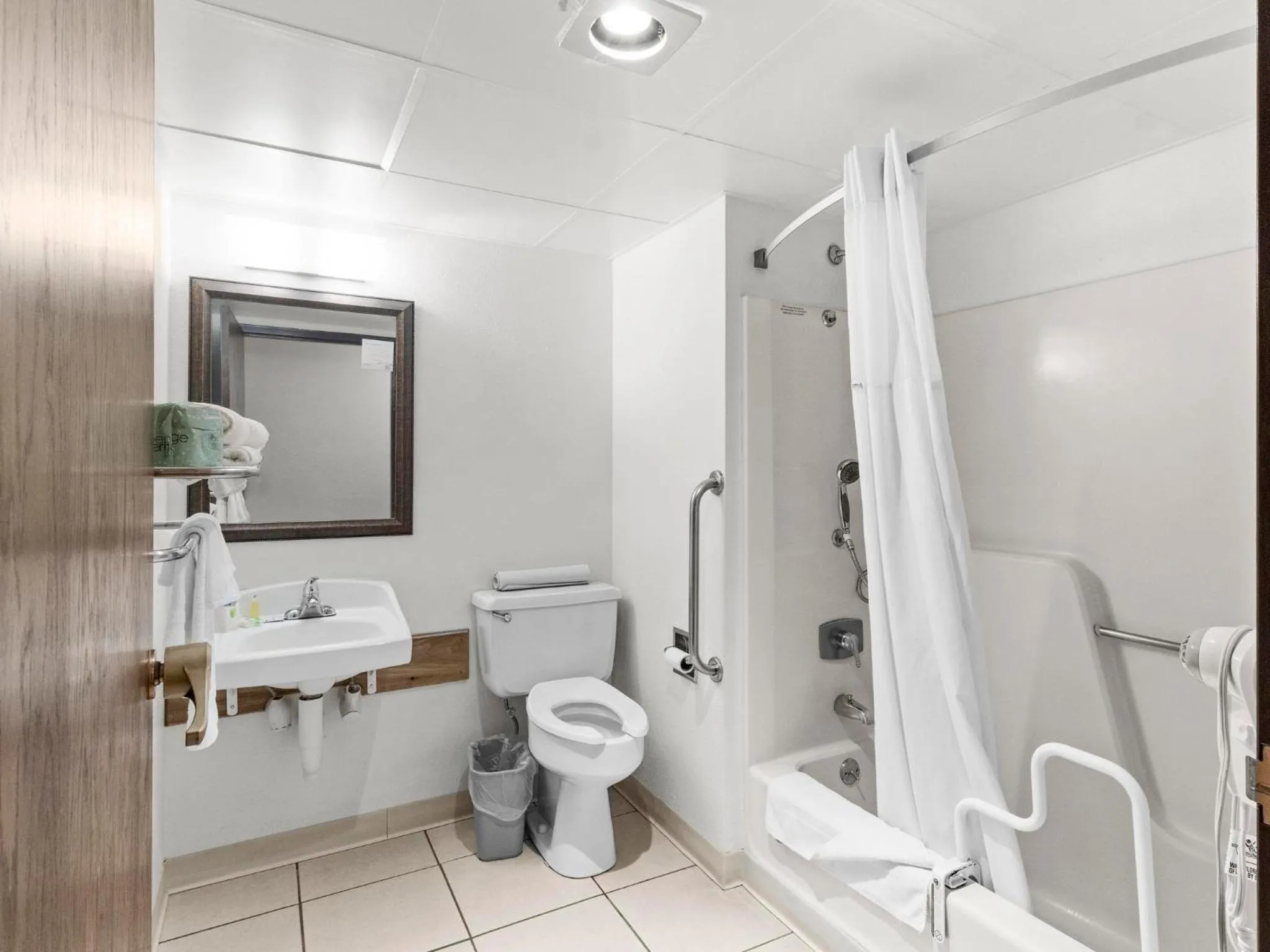 Super 8 by Wyndham Ogallala