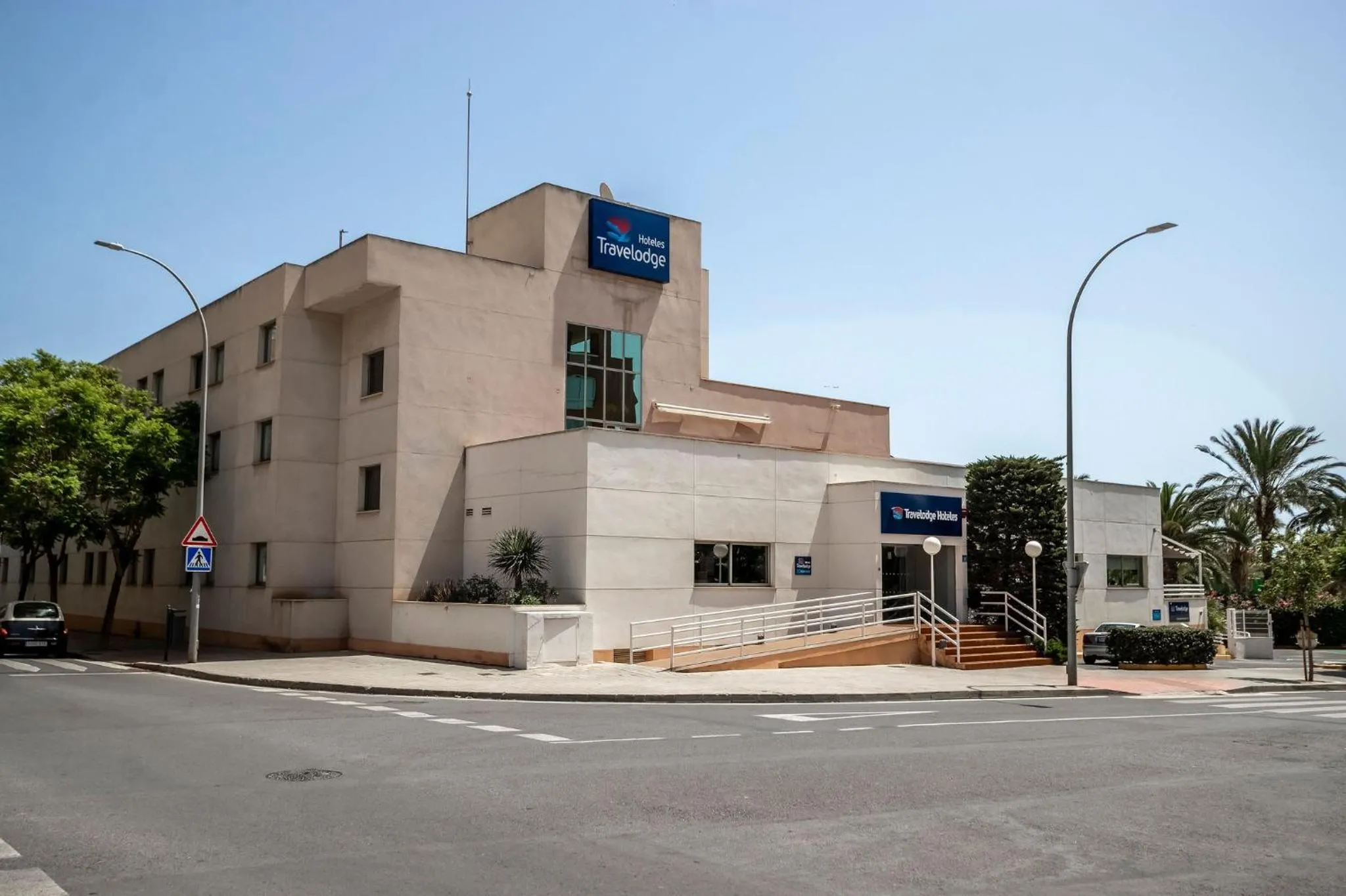 Travelodge Alicante Puerto
