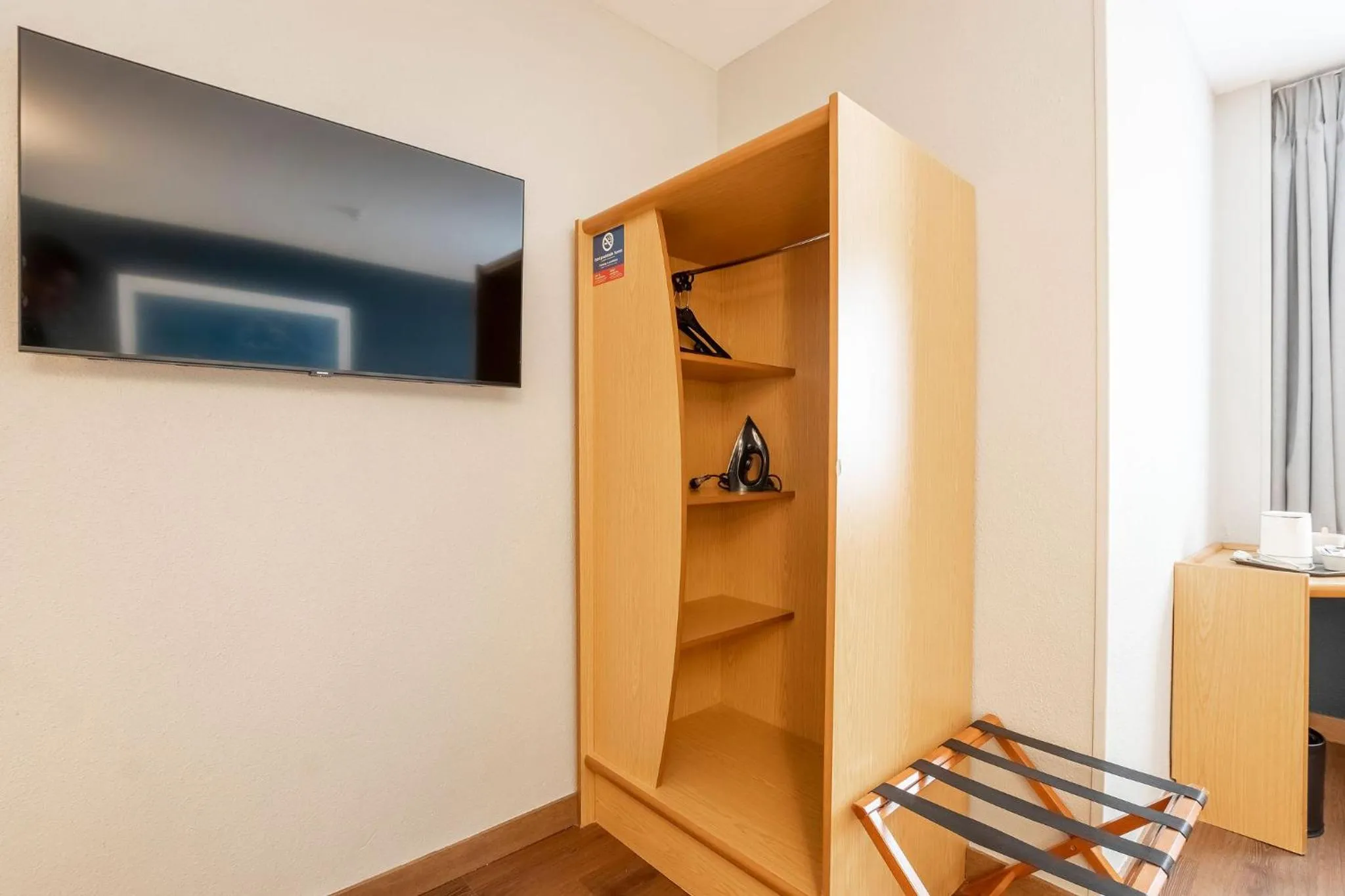 Travelodge Alicante Puerto