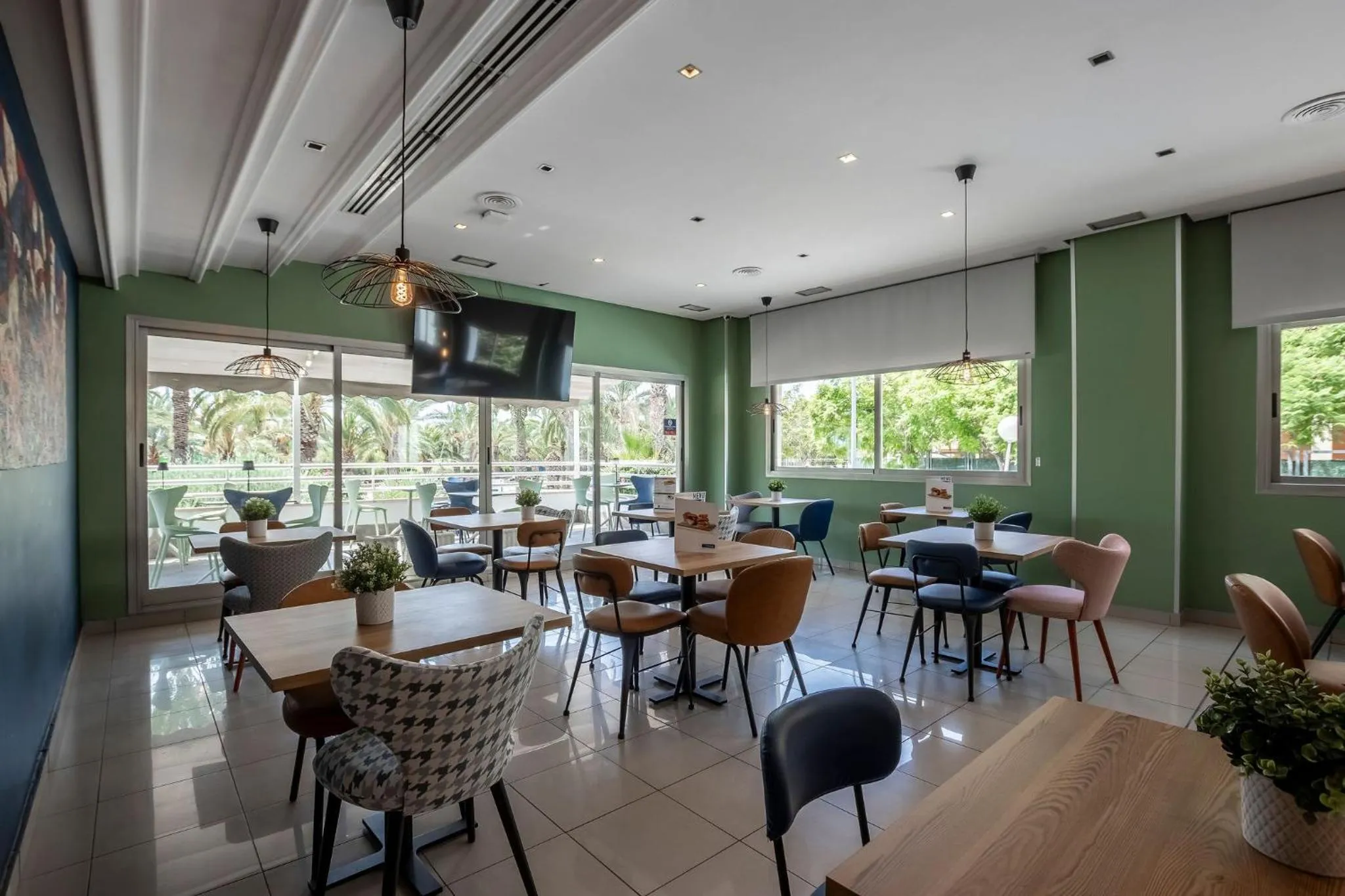 Travelodge Alicante Puerto