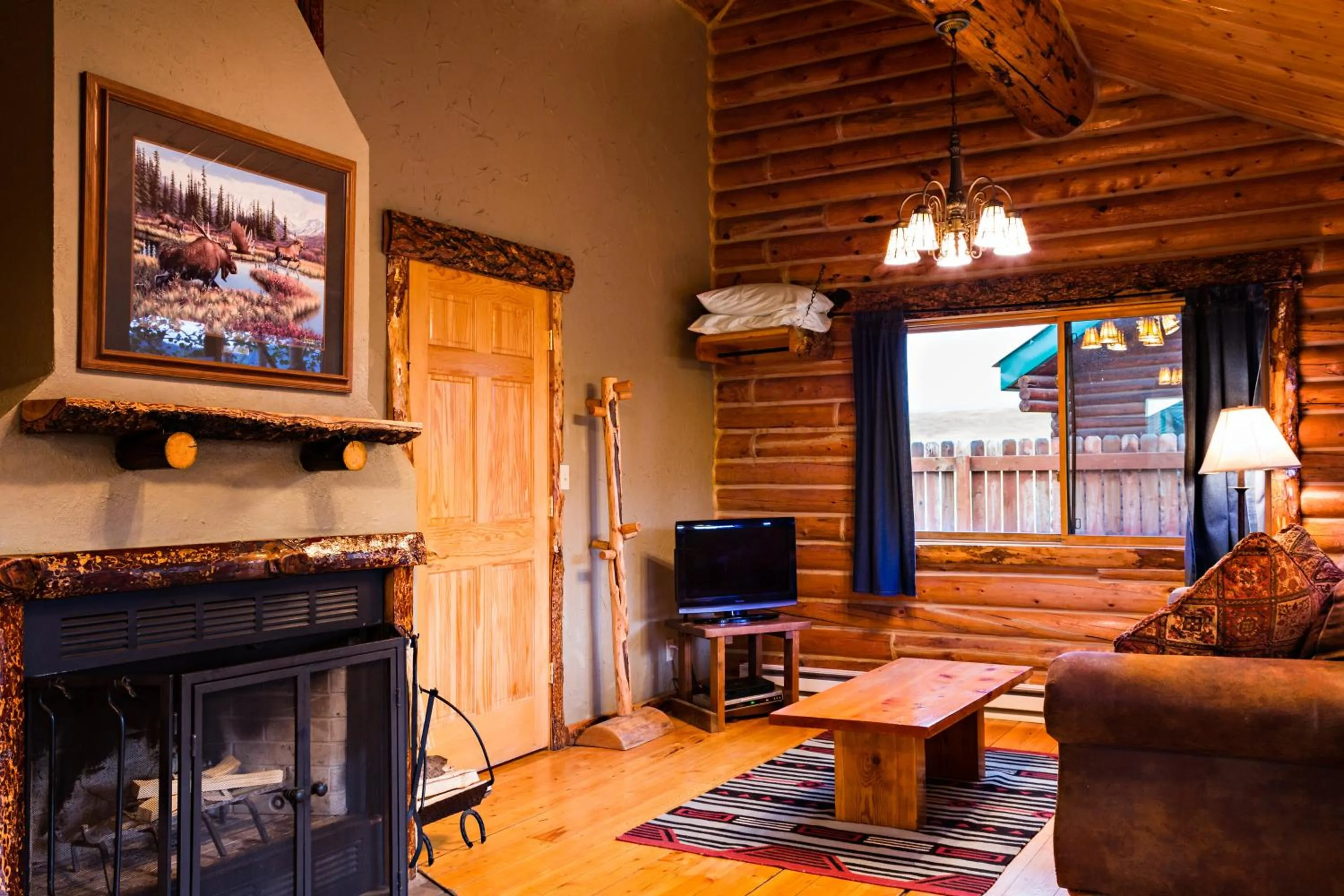 Two-Bedroom Cabin  in Bar N Ranch