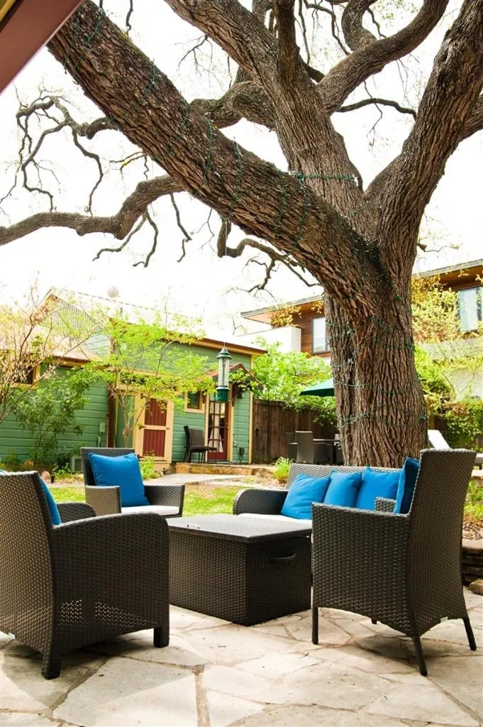 Patio in Park Lane Guest House