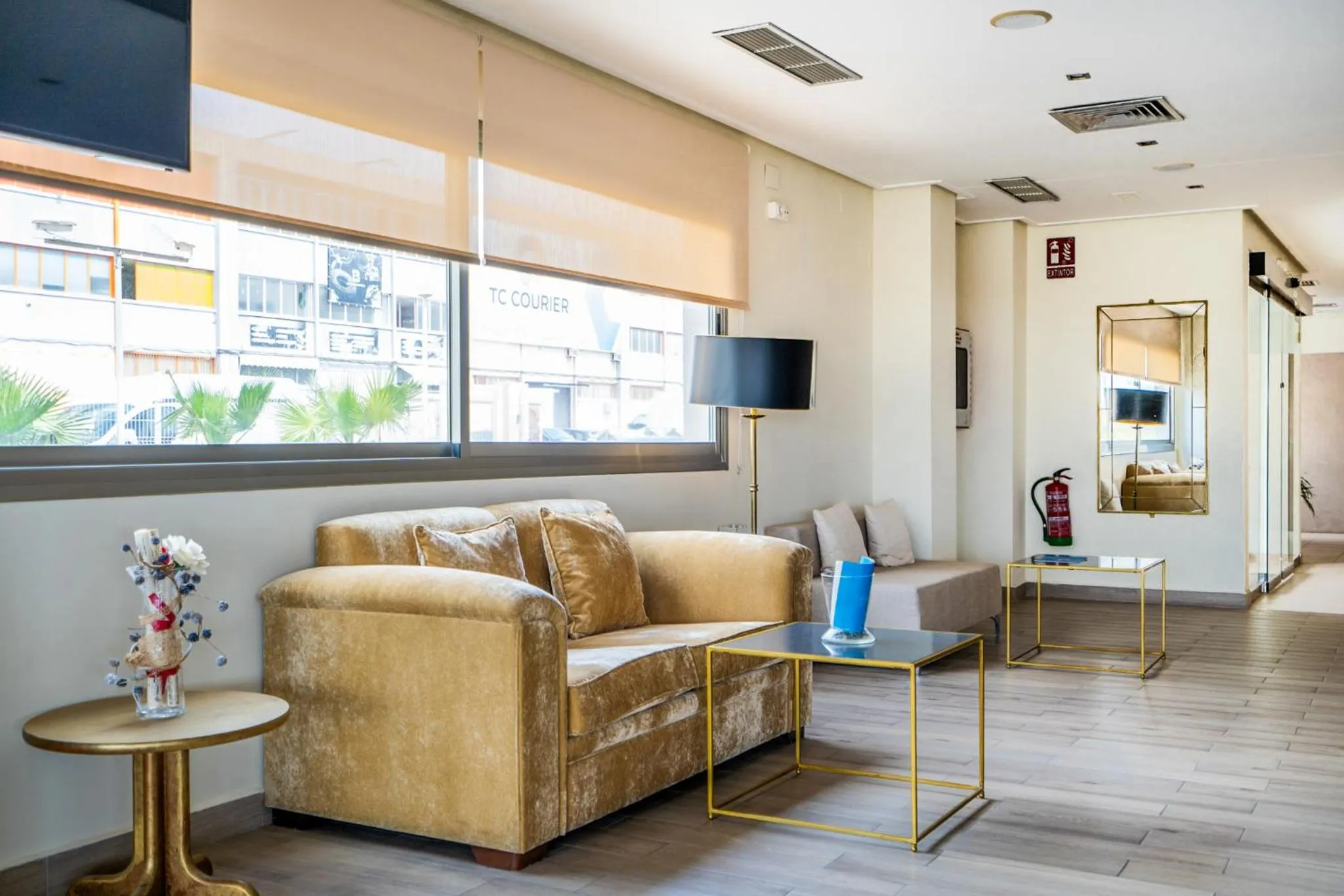 Living room in Hotel YIT Ciudad de Elche