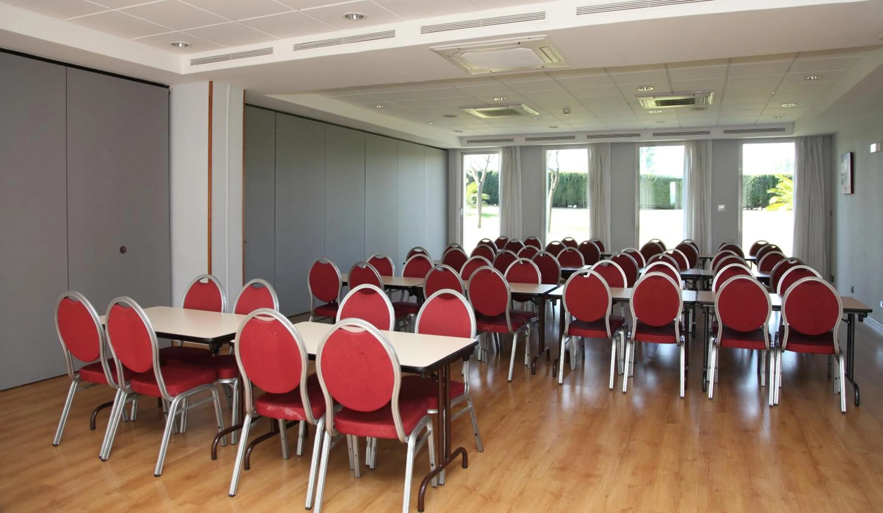 Meeting/conference room in Travelodge Barcelona del Vallés