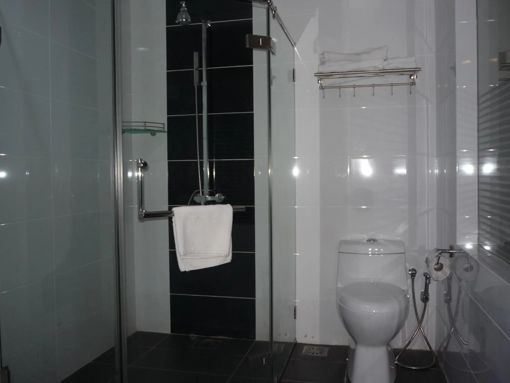 Bathroom in Labuk Hotel