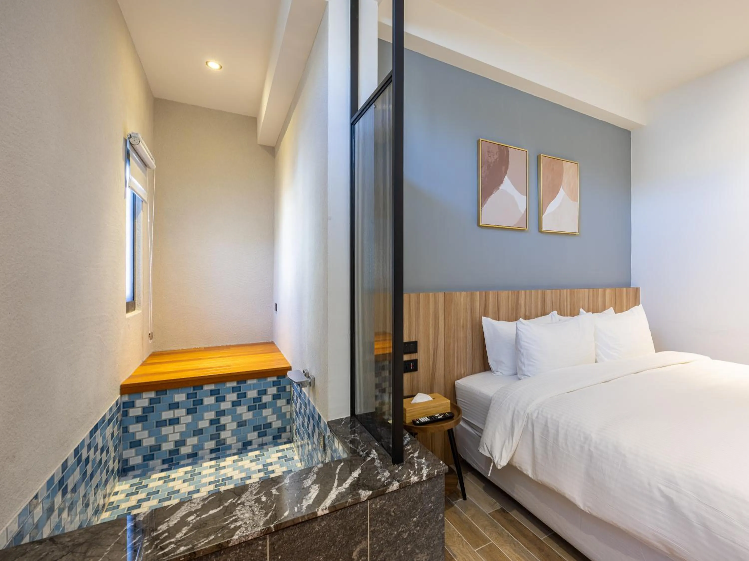 On site, Bed in Kenting Sea Wall 130