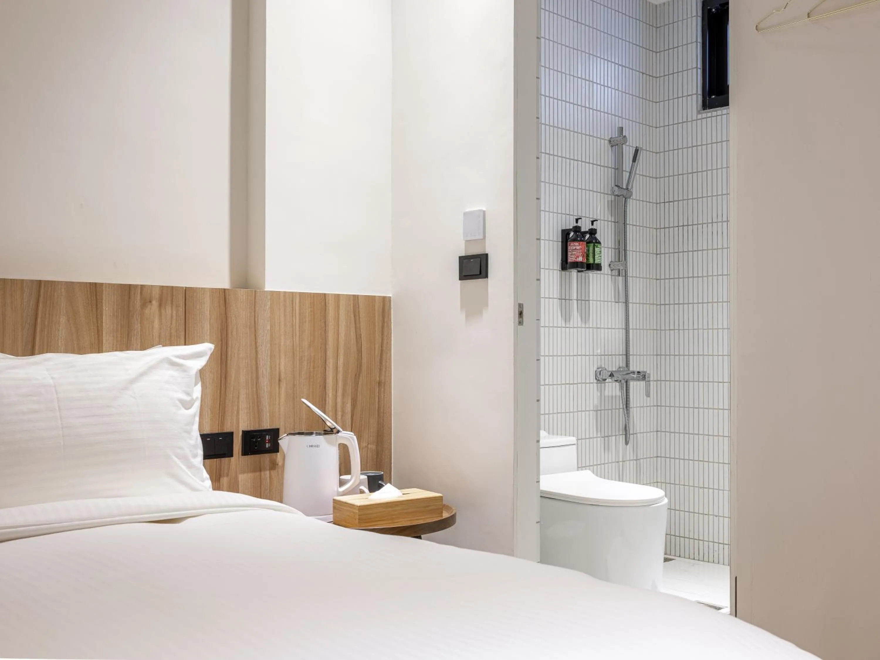 On site, Bed in Kenting Sea Wall 130