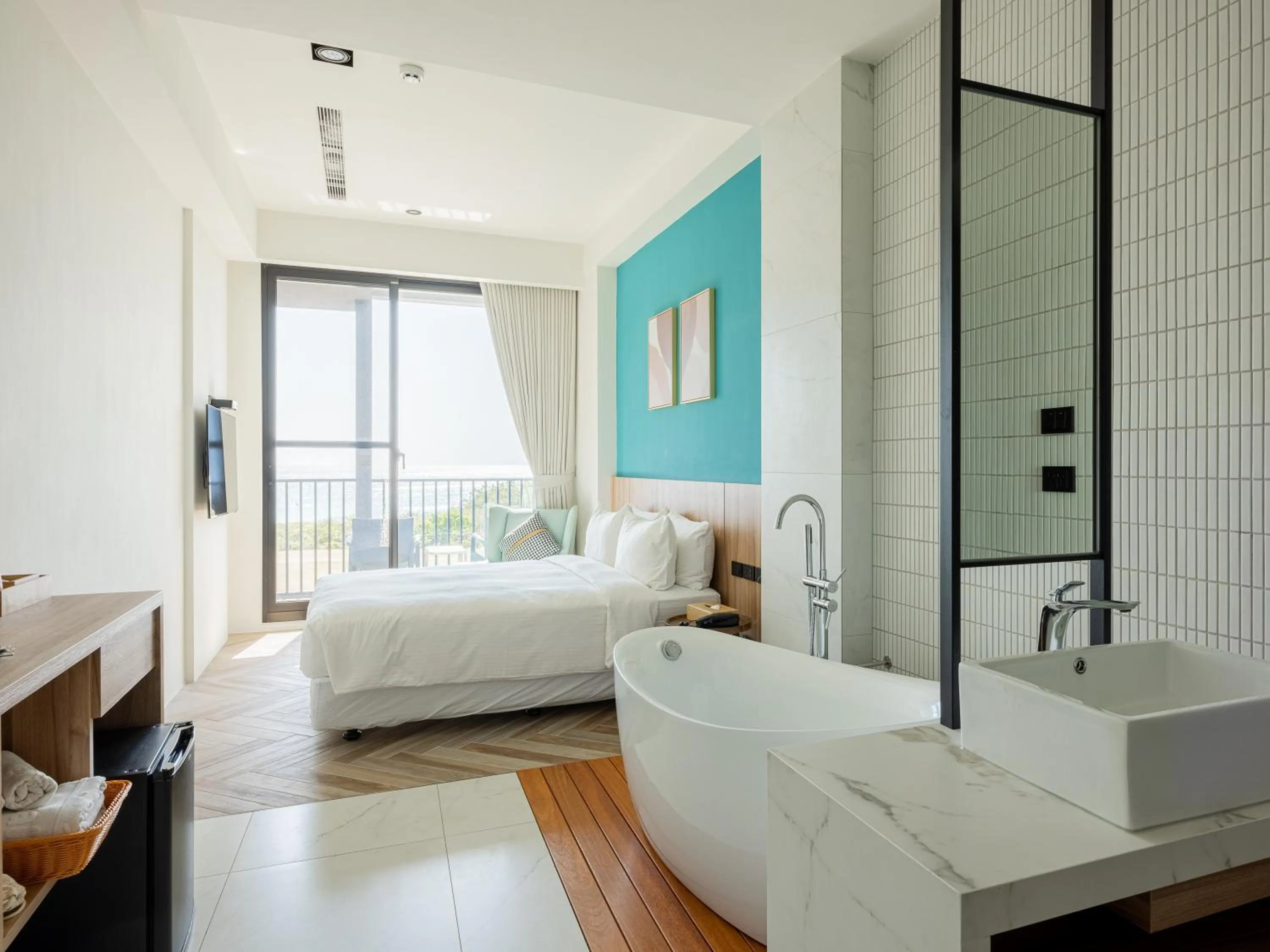 On site, Bed in Kenting Sea Wall 130