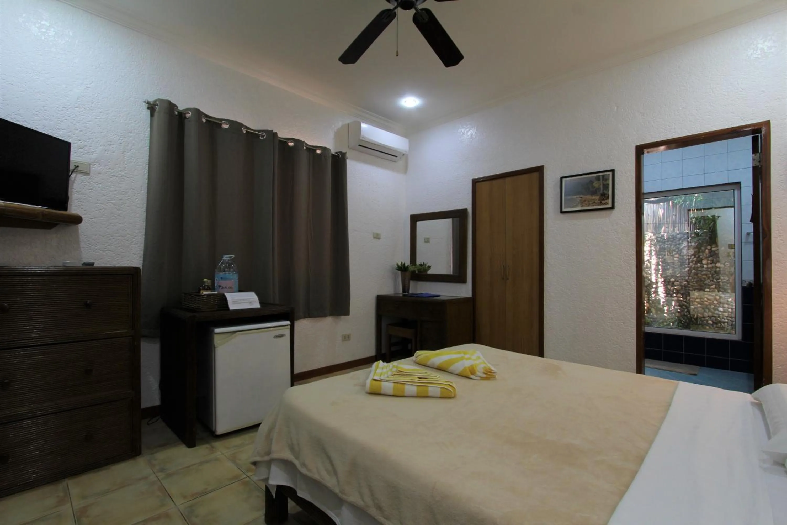 Bed in Thalatta Resort