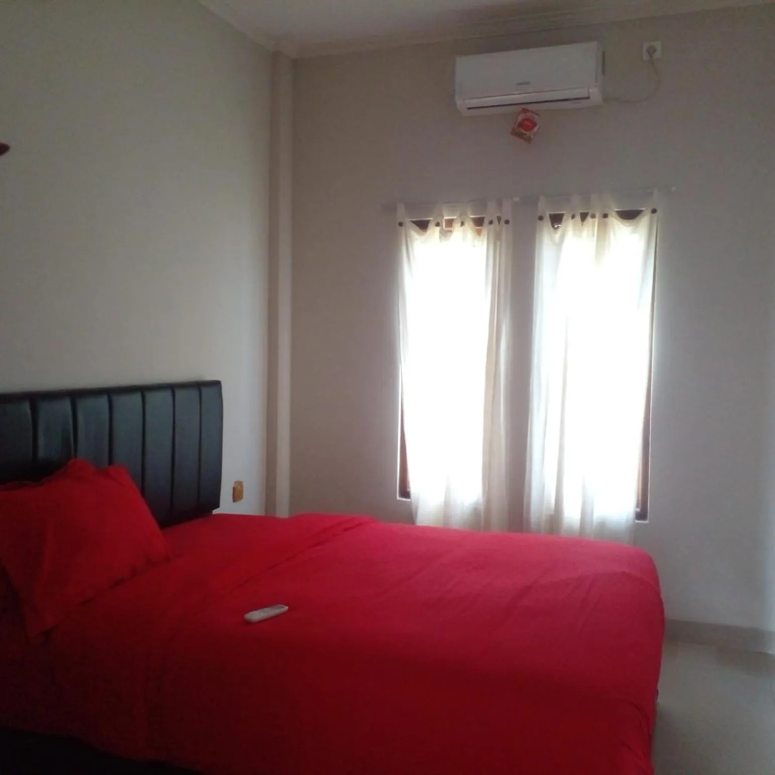 Bed in Lembunai By Four-G