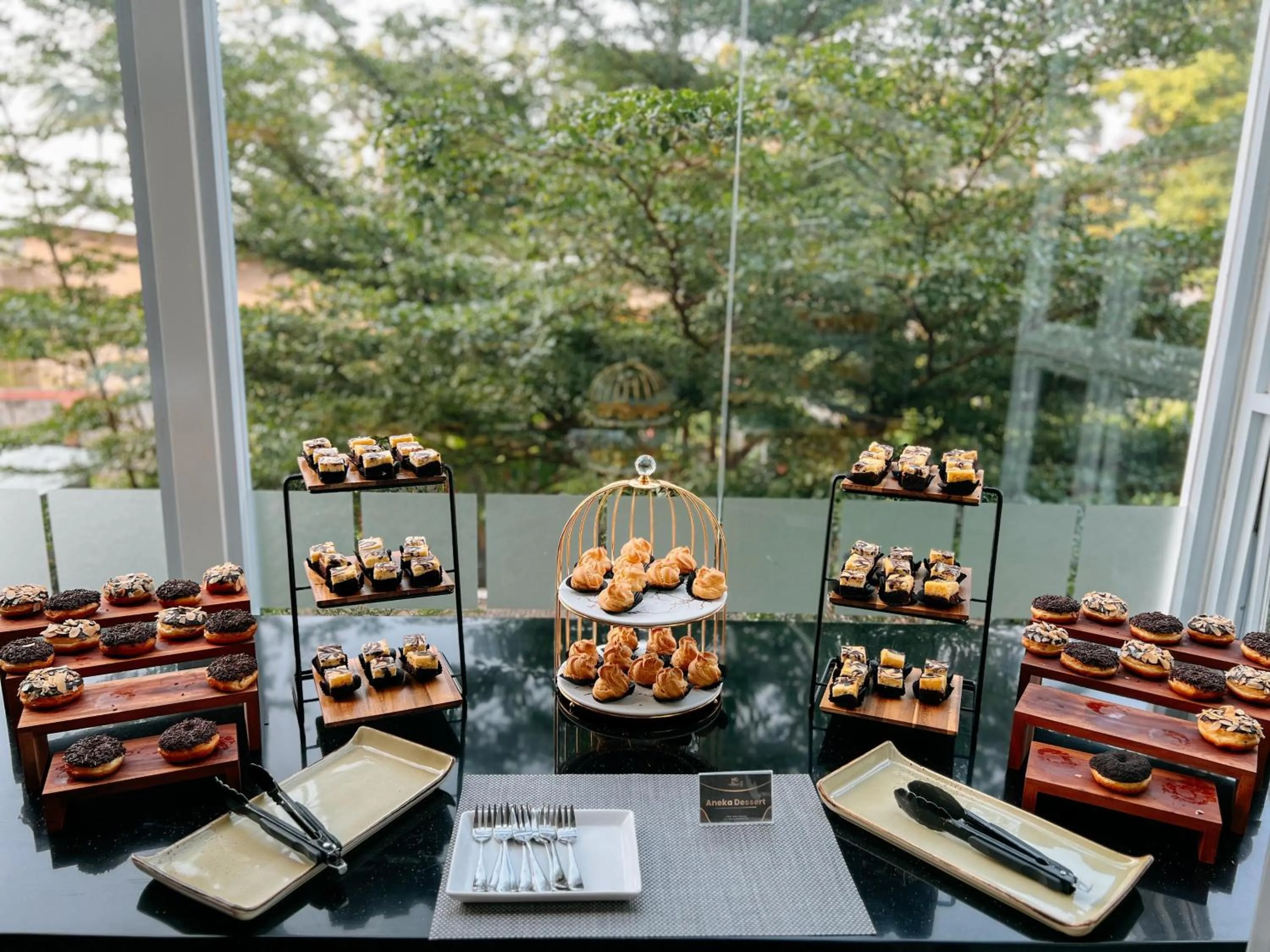 The Bountie Hotel and Convention Centre Sukabumi