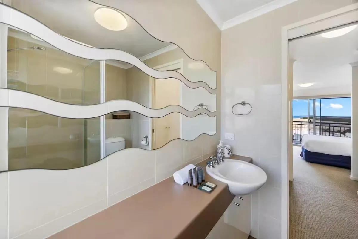 Bed in Joanne Apartments