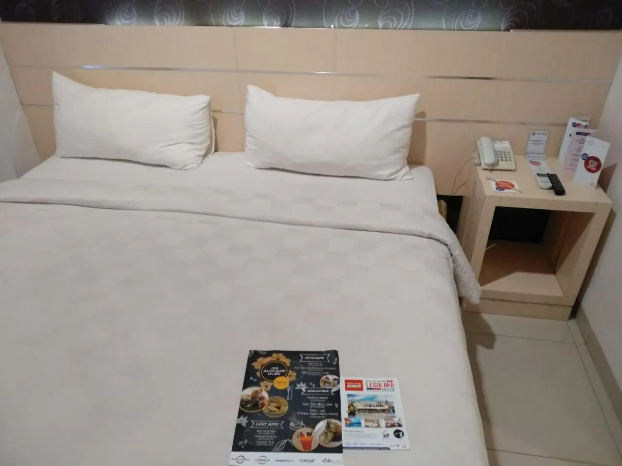Bed in Cordela Hotel Medan